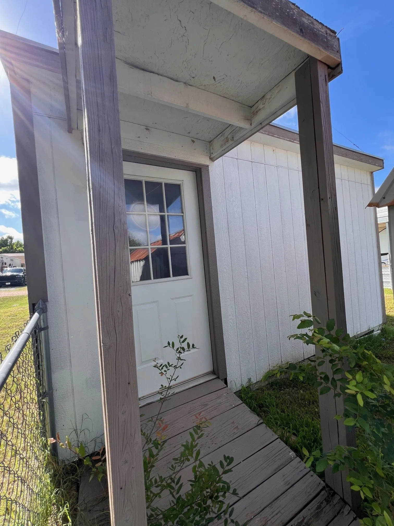 Single Family Residence For Sale in Comanche County , 242 Treasure Beach, Comanche, Texas 76442, 1 Bedroom, 1 Bathroom, Garage spaces, 681 Sqft, built in 2012, mls#21180400, Real Estate Agent in Comanche, Homes For Sale in Comanche county, Homes For Sale in Comanche, Realtor in Comanche Texas, Real Estate Brokerage Independent Realty Texas, Luminita Cordes Realtor