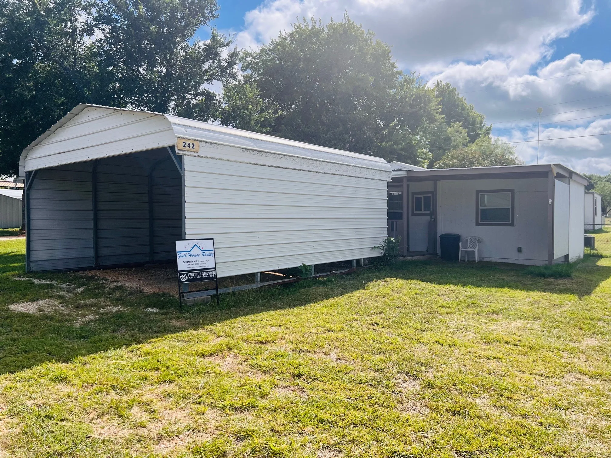 Single Family Residence For Sale in Comanche County , 242 Treasure Beach, Comanche, Texas 76442, 1 Bedroom, 1 Bathroom, Garage spaces, 681 Sqft, built in 2012, mls#21180400, Real Estate Agent in Comanche, Homes For Sale in Comanche county, Homes For Sale in Comanche, Realtor in Comanche Texas, Real Estate Brokerage Independent Realty Texas, Luminita Cordes Realtor