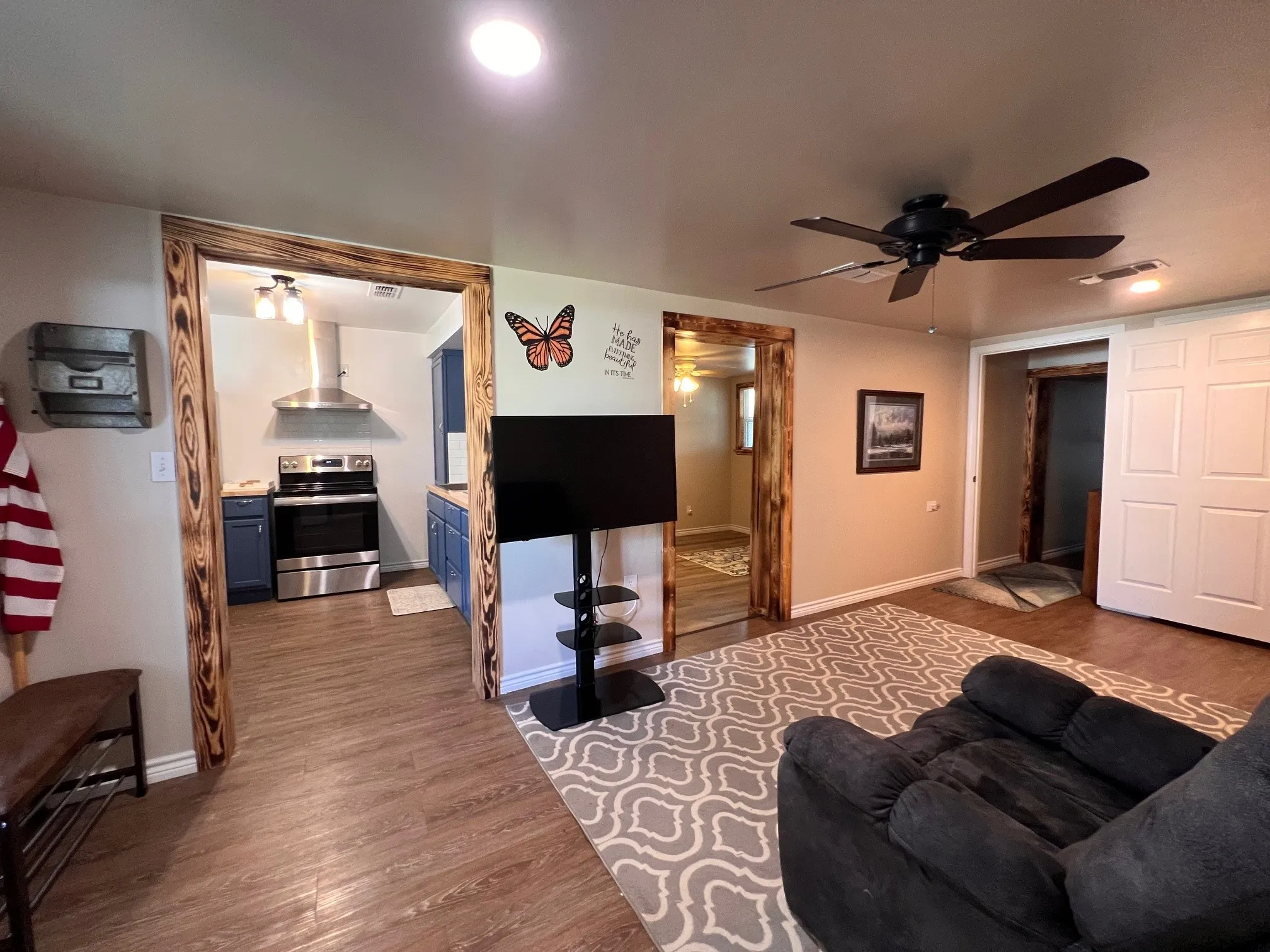 Single Family Residence For Sale in Comanche County , 242 Treasure Beach, Comanche, Texas 76442, 1 Bedroom, 1 Bathroom, Garage spaces, 681 Sqft, built in 2012, mls#21180400, Real Estate Agent in Comanche, Homes For Sale in Comanche county, Homes For Sale in Comanche, Realtor in Comanche Texas, Real Estate Brokerage Independent Realty Texas, Luminita Cordes Realtor