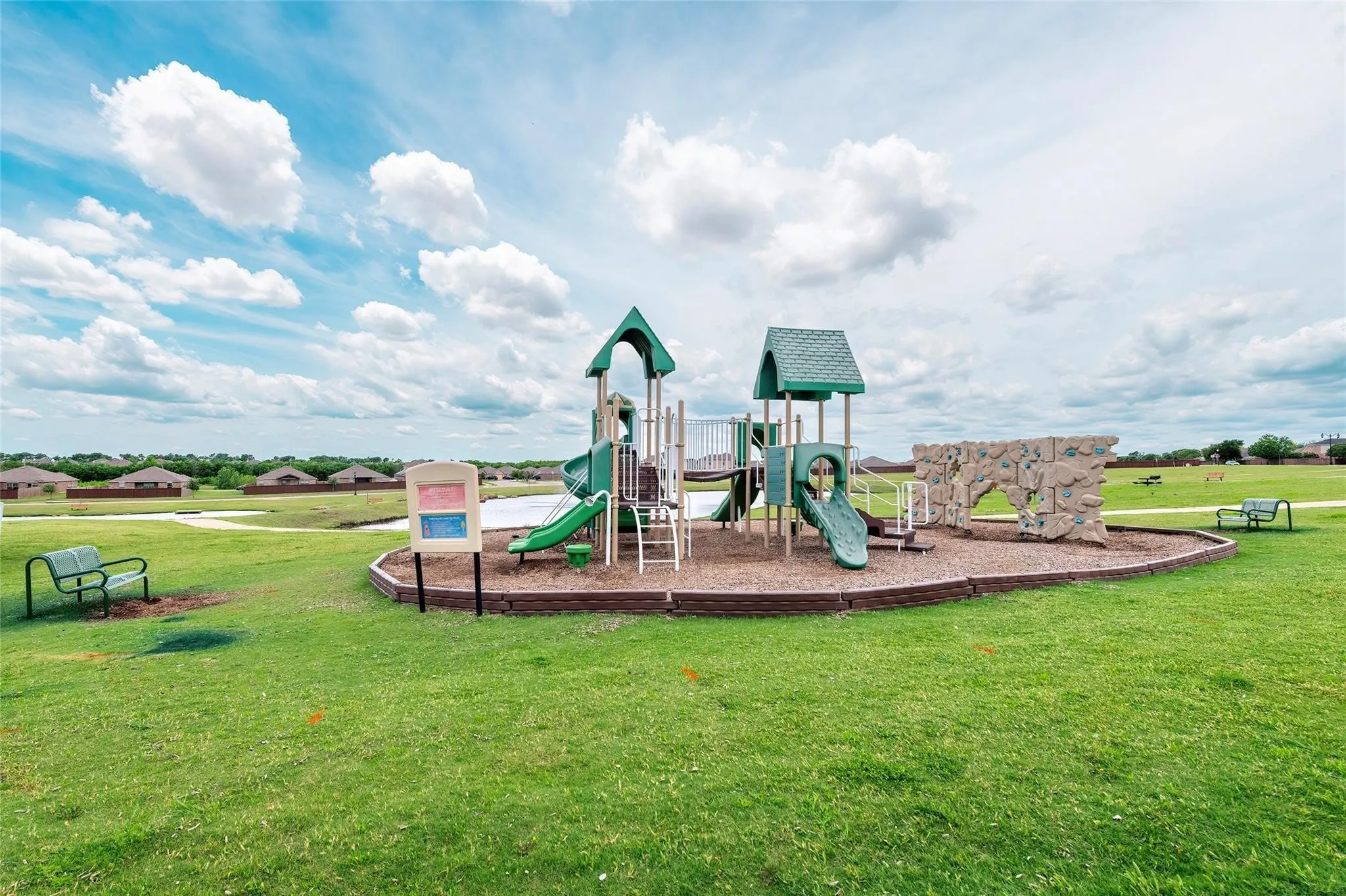 Single Family Residence For Sale in Kaufman County , 4142 Perch Drive, Forney, Texas 75126, 4 Bedroom, 2 Bathroom, 2 Garage spaces, 1,971 Sqft, built in 2021, mls#21180418, Real Estate Agent in Forney, Homes For Sale in Kaufman county, Homes For Sale in Forney, Realtor in Forney Texas, Real Estate Brokerage Independent Realty Texas, Luminita Cordes Realtor