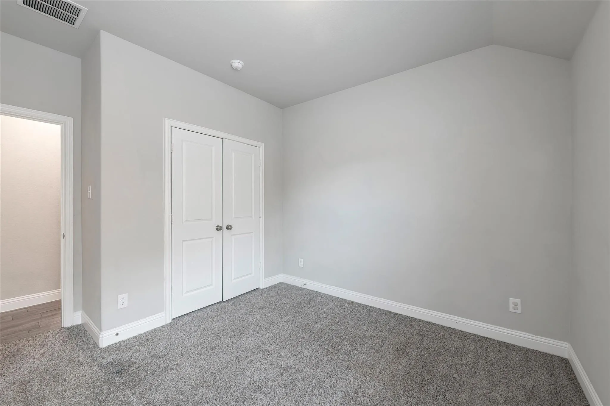 Single Family Residence For Sale in Kaufman County , 4142 Perch Drive, Forney, Texas 75126, 4 Bedroom, 2 Bathroom, 2 Garage spaces, 1,971 Sqft, built in 2021, mls#21180418, Real Estate Agent in Forney, Homes For Sale in Kaufman county, Homes For Sale in Forney, Realtor in Forney Texas, Real Estate Brokerage Independent Realty Texas, Luminita Cordes Realtor