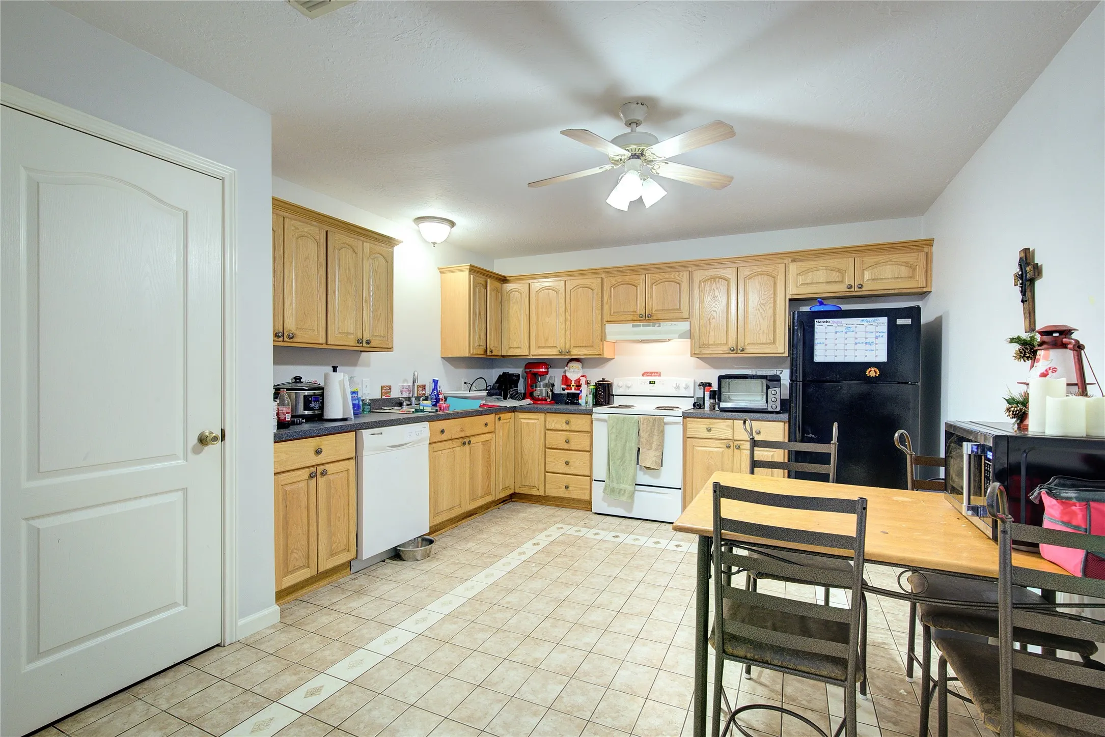Duplex For Sale in Wood County , 671 & 673 County Road 4116, Quitman, Texas 75783, 6 Bedroom, 4 Bathroom, 2 Garage spaces, 0 Sqft, built in 2003, Preowned, mls#21180085, Real Estate Agent in Quitman, Homes For Sale in Wood county, Homes For Sale in Quitman, Realtor in Quitman Texas, Real Estate Brokerage Independent Realty Texas, Luminita Cordes Realtor