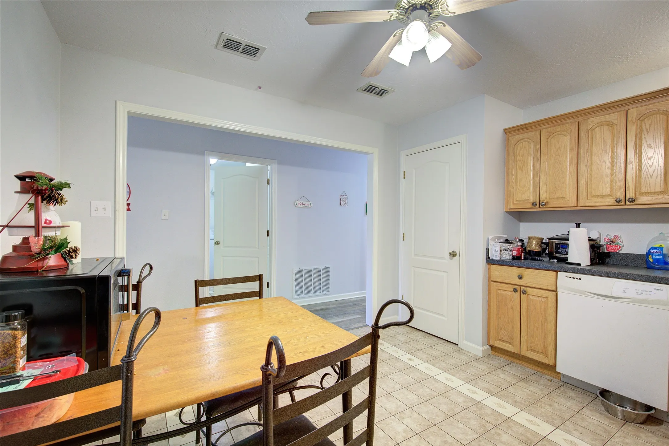 Duplex For Sale in Wood County , 671 & 673 County Road 4116, Quitman, Texas 75783, 6 Bedroom, 4 Bathroom, 2 Garage spaces, 0 Sqft, built in 2003, Preowned, mls#21180085, Real Estate Agent in Quitman, Homes For Sale in Wood county, Homes For Sale in Quitman, Realtor in Quitman Texas, Real Estate Brokerage Independent Realty Texas, Luminita Cordes Realtor