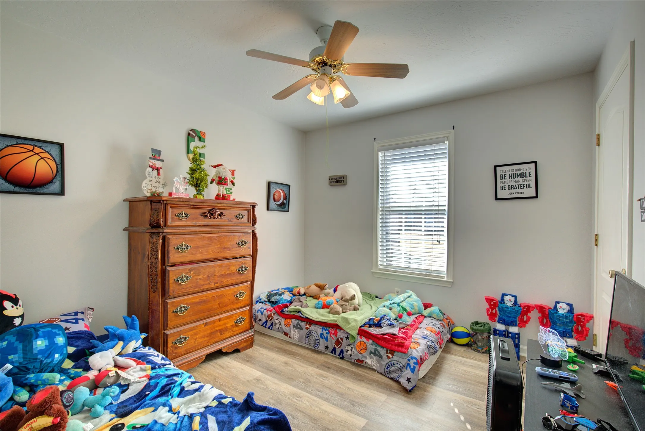Duplex For Sale in Wood County , 671 & 673 County Road 4116, Quitman, Texas 75783, 6 Bedroom, 4 Bathroom, 2 Garage spaces, 0 Sqft, built in 2003, Preowned, mls#21180085, Real Estate Agent in Quitman, Homes For Sale in Wood county, Homes For Sale in Quitman, Realtor in Quitman Texas, Real Estate Brokerage Independent Realty Texas, Luminita Cordes Realtor
