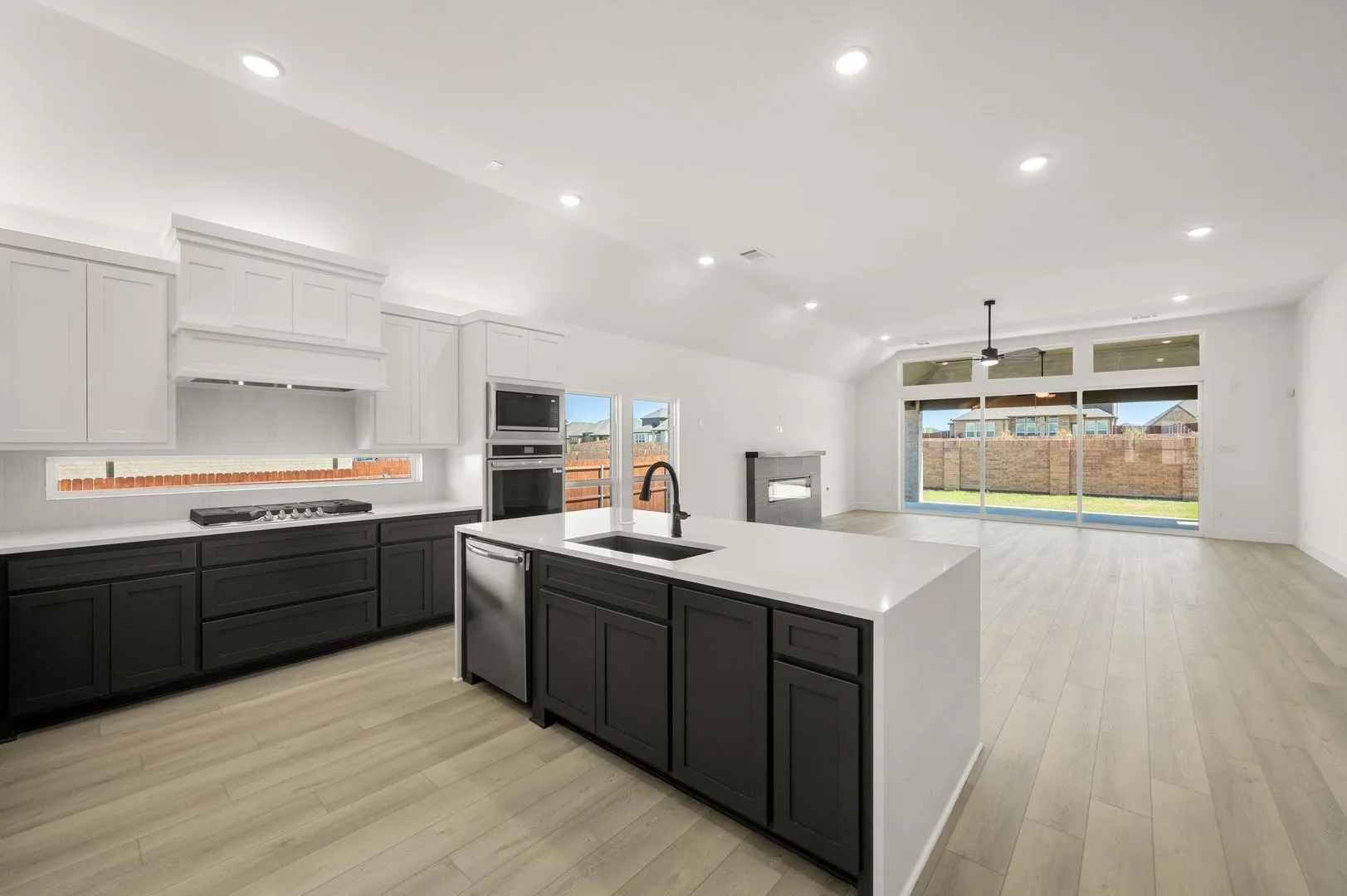 Single Family Residence For Sale in Ellis County , 1842 Briarwood Way, Midlothian, Texas 76065, 5 Bedroom, 4 Bathroom, 2 Garage spaces, 3,104 Sqft, built in 2026, New Construction - Complete, mls#21180431, Real Estate Agent in Midlothian, Homes For Sale in Ellis county, Homes For Sale in Midlothian, Realtor in Midlothian Texas, Real Estate Brokerage Independent Realty Texas, Luminita Cordes Realtor