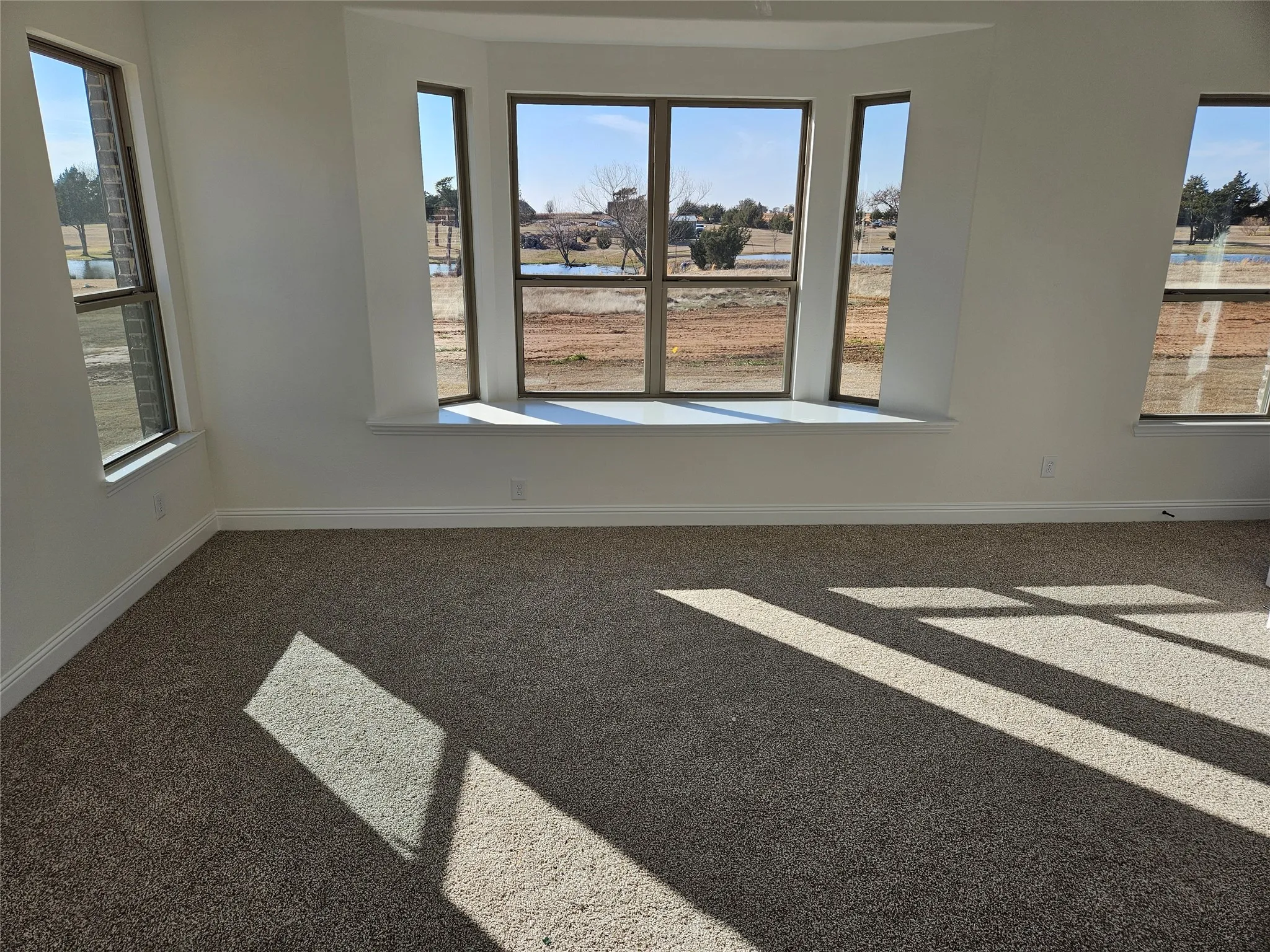 Single Family Residence For Sale in Grayson County , 385 Willie's Court, Whitesboro, Texas 76273, 6 Bedroom, 4 Bathroom, 5 Garage spaces, 4,391 Sqft, built in 2026, New Construction - Complete, mls#21180438, Real Estate Agent in Whitesboro, Homes For Sale in Grayson county, Homes For Sale in Whitesboro, Realtor in Whitesboro Texas, Real Estate Brokerage Independent Realty Texas, Luminita Cordes Realtor