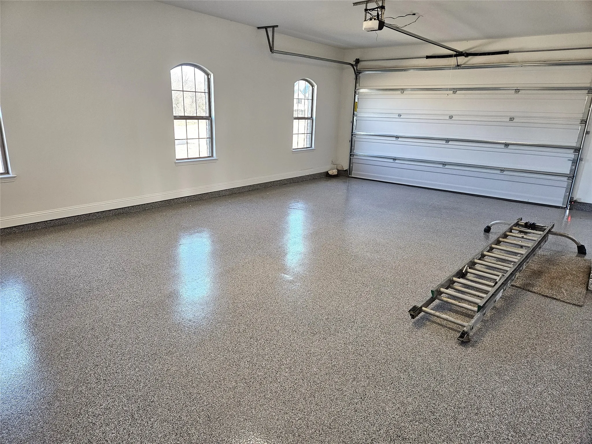 Single Family Residence For Sale in Grayson County , 385 Willie's Court, Whitesboro, Texas 76273, 6 Bedroom, 4 Bathroom, 5 Garage spaces, 4,391 Sqft, built in 2026, New Construction - Complete, mls#21180438, Real Estate Agent in Whitesboro, Homes For Sale in Grayson county, Homes For Sale in Whitesboro, Realtor in Whitesboro Texas, Real Estate Brokerage Independent Realty Texas, Luminita Cordes Realtor