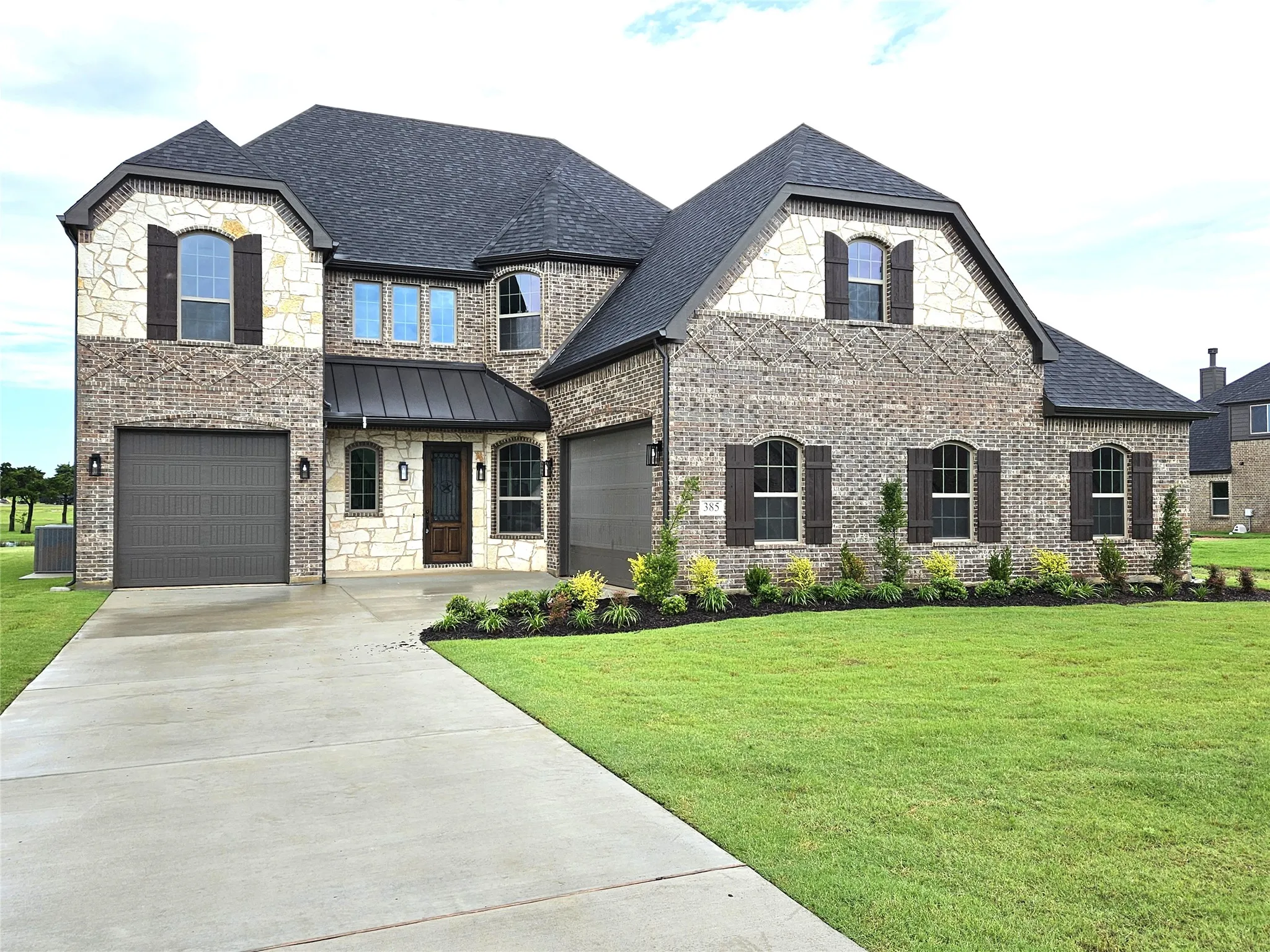Single Family Residence For Sale in Grayson County , 385 Willie's Court, Whitesboro, Texas 76273, 6 Bedroom, 4 Bathroom, 5 Garage spaces, 4,391 Sqft, built in 2026, New Construction - Complete, mls#21180438, Real Estate Agent in Whitesboro, Homes For Sale in Grayson county, Homes For Sale in Whitesboro, Realtor in Whitesboro Texas, Real Estate Brokerage Independent Realty Texas, Luminita Cordes Realtor