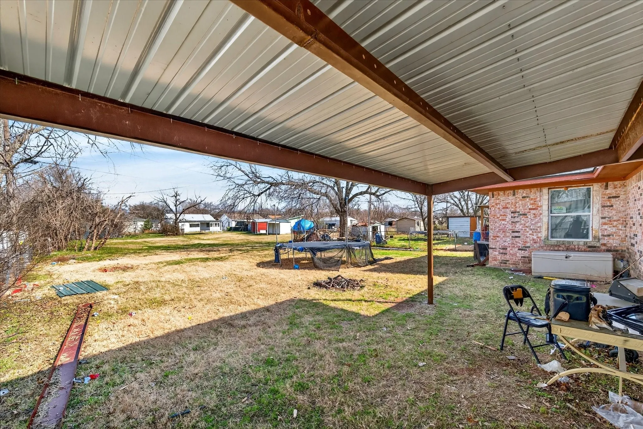 Single Family Residence For Sale in Mc Lennan County , 1115 Fisher Street, Bellmead, Texas 76705, 3 Bedroom, 1 Bathroom, Garage spaces, 1,535 Sqft, built in 1955, mls#21180483, Real Estate Agent in Bellmead, Homes For Sale in Mc Lennan county, Homes For Sale in Bellmead, Realtor in Bellmead Texas, Real Estate Brokerage Independent Realty Texas, Luminita Cordes Realtor