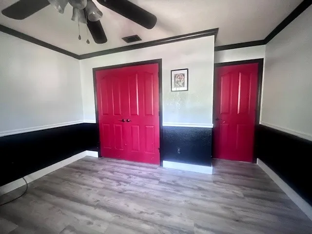 Single Family Residence For Sale in Tarrant County , 3504 Creekside Court, Bedford, Texas 76021, 4 Bedrooms, 3 Bathrooms, 2 Garage spaces, 2,346 Sqft, built in 1990, Price $519,900, mls#21180526, Real Estate Agent in Bedford, Homes For Sale in Tarrant county, Homes For Sale in Bedford, Realtor in Bedford Texas, Real Estate Brokerage Independent Realty Texas, Luminita Cordes Realtor