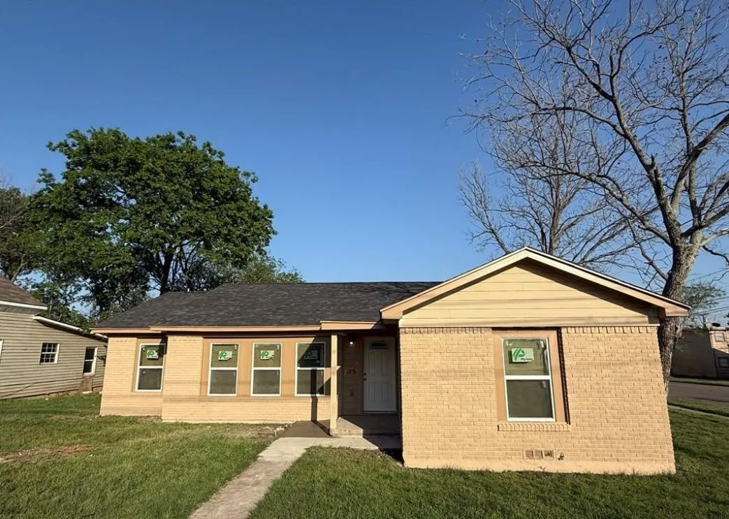 Single Family Residence For Rent in Bell County , 1300 N 2nd Street, Killeen, Texas 76541, 5 Bedroom, 3 Bathroom, 2 Garage spaces, 1,677 Sqft, built in 2024, mls#21180212, Real Estate Agent in Killeen, Homes For Rent in Bell county, Homes For Rent in Killeen, Realtor in Killeen Texas, Real Estate Brokerage Independent Realty Texas, Luminita Cordes Realtor