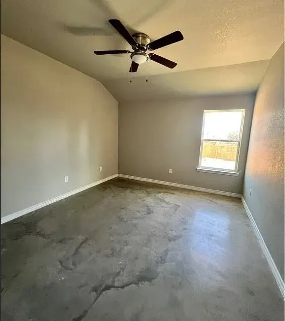 Duplex For Sale in Bell County , 1200 N 8th Street, Killeen, Texas 76541, 6 Bedroom, 4 Bathroom, 2 Garage spaces, 0 Sqft, built in 2023, Preowned, mls#21179136, Real Estate Agent in Killeen, Homes For Sale in Bell county, Homes For Sale in Killeen, Realtor in Killeen Texas, Real Estate Brokerage Independent Realty Texas, Luminita Cordes Realtor