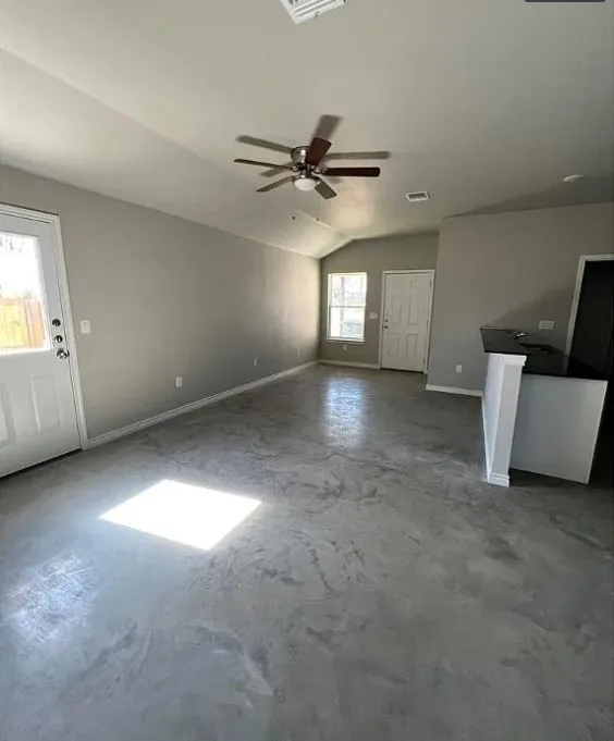 Duplex For Sale in Bell County , 1200 N 8th Street, Killeen, Texas 76541, 6 Bedroom, 4 Bathroom, 2 Garage spaces, 0 Sqft, built in 2023, Preowned, mls#21179136, Real Estate Agent in Killeen, Homes For Sale in Bell county, Homes For Sale in Killeen, Realtor in Killeen Texas, Real Estate Brokerage Independent Realty Texas, Luminita Cordes Realtor