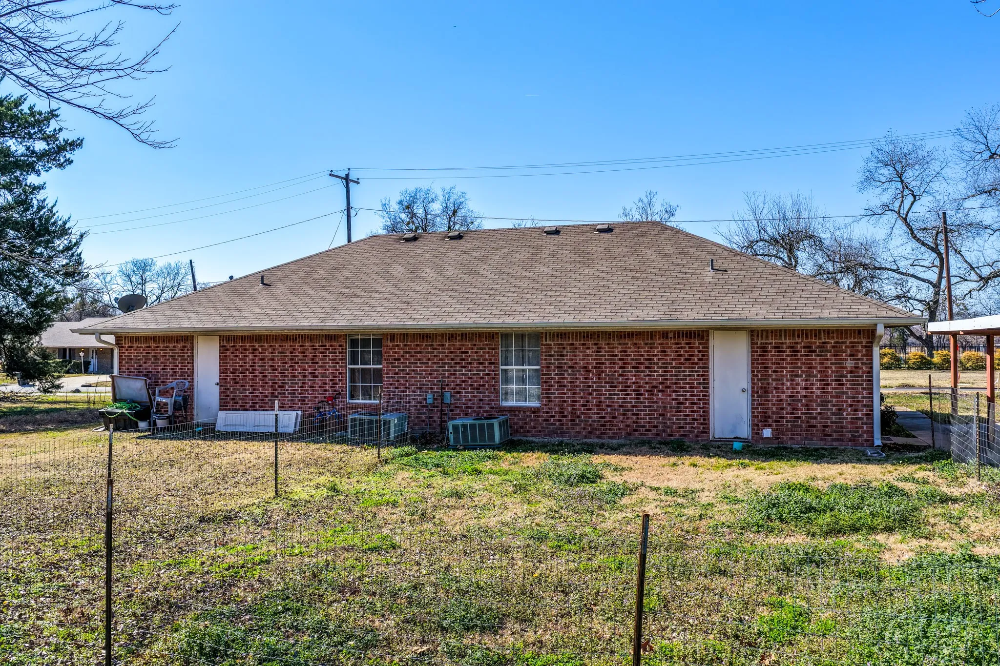 Duplex For Sale in Delta County , 701 & 703 SW 1st Street, Cooper, Texas 75432, 4 Bedroom, 2 Bathroom, Garage spaces, 0 Sqft, built in 2004, Price $219,000, mls#21179516, Real Estate Agent in Cooper, Homes For Sale in Delta county, Homes For Sale in Cooper, Realtor in Cooper Texas, Real Estate Brokerage Independent Realty Texas, Luminita Cordes Realtor