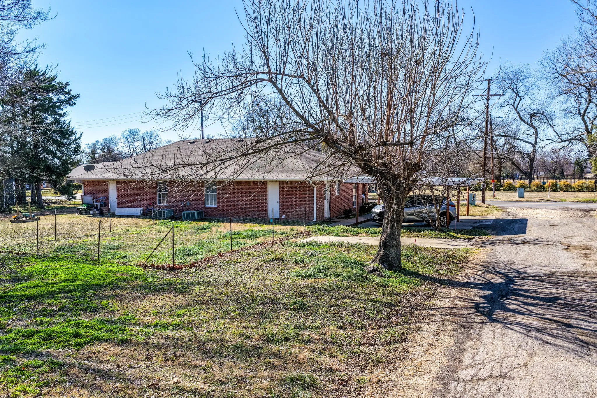 Duplex For Sale in Delta County , 701 & 703 SW 1st Street, Cooper, Texas 75432, 4 Bedroom, 2 Bathroom, Garage spaces, 0 Sqft, built in 2004, Price $219,000, mls#21179516, Real Estate Agent in Cooper, Homes For Sale in Delta county, Homes For Sale in Cooper, Realtor in Cooper Texas, Real Estate Brokerage Independent Realty Texas, Luminita Cordes Realtor