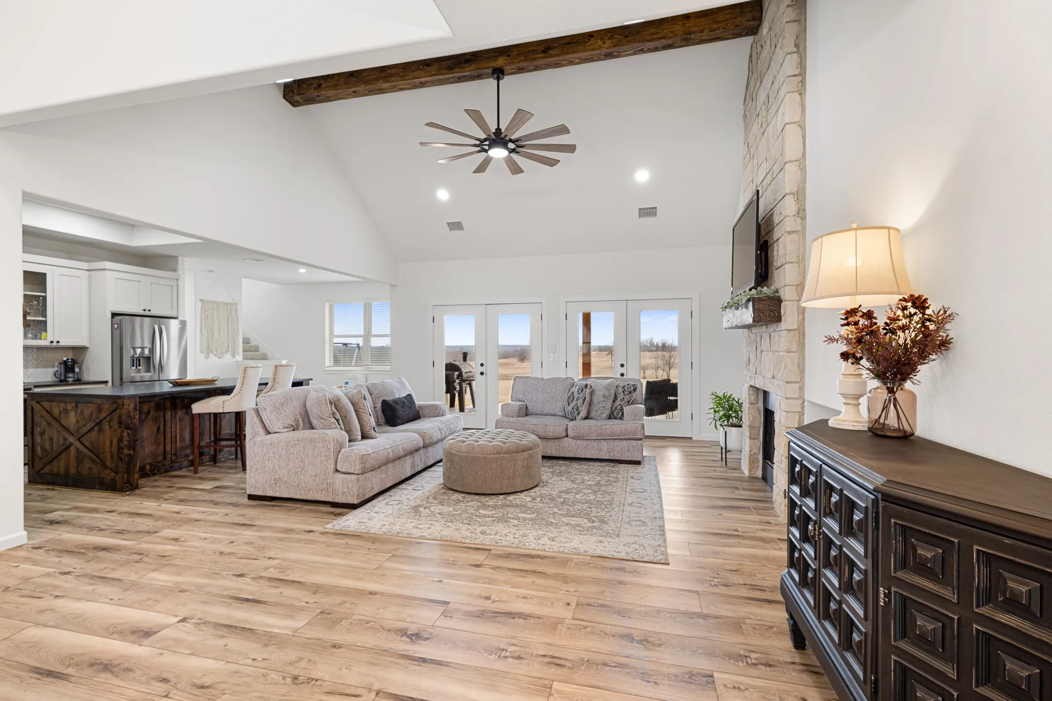 Single Family Residence For Sale in Montague County , 476 Silver Leaf Drive, Sunset, Texas 76270, 3 Bedroom, 4 Bathroom, 2 Garage spaces, 2,268 Sqft, built in 2022, mls#21177518, Real Estate Agent in Sunset, Homes For Sale in Montague county, Homes For Sale in Sunset, Realtor in Sunset Texas, Real Estate Brokerage Independent Realty Texas, Luminita Cordes Realtor