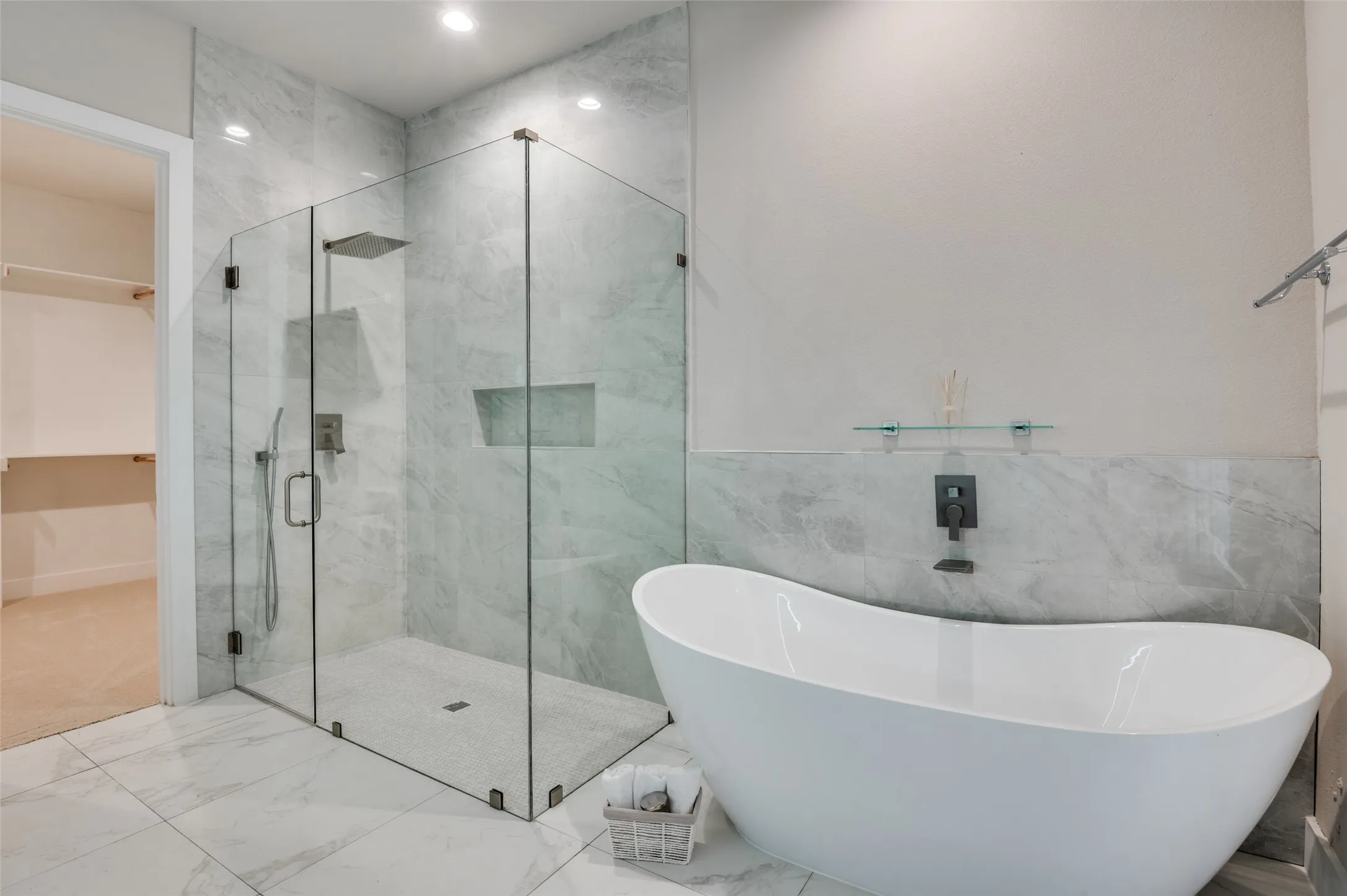 Single Family Residence For Sale in Dallas County , 903 Urban Drive, De Soto, Texas 75115, 4 Bedroom, 3 Bathroom, 2 Garage spaces, 2,361 Sqft, built in 2026, New Construction - Incomplete, mls#21180480, Real Estate Agent in De Soto, Homes For Sale in Dallas county, Homes For Sale in De Soto, Realtor in De Soto Texas, Real Estate Brokerage Independent Realty Texas, Luminita Cordes Realtor