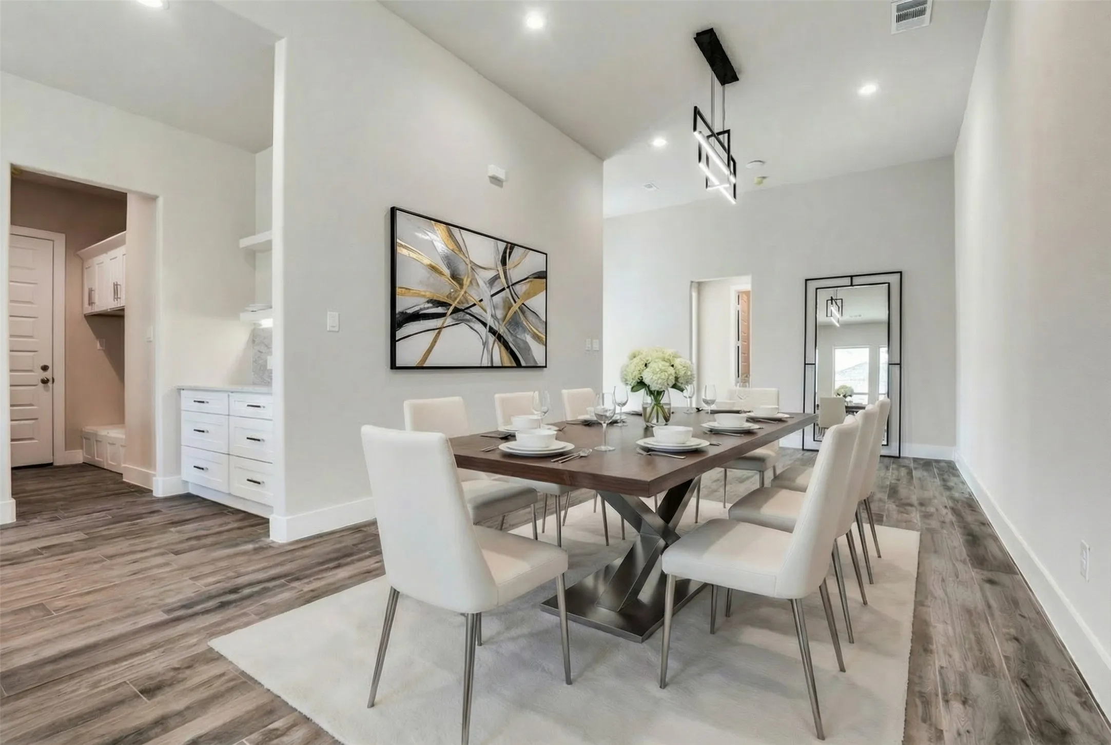 Virtually staged - imagine the possibilities!