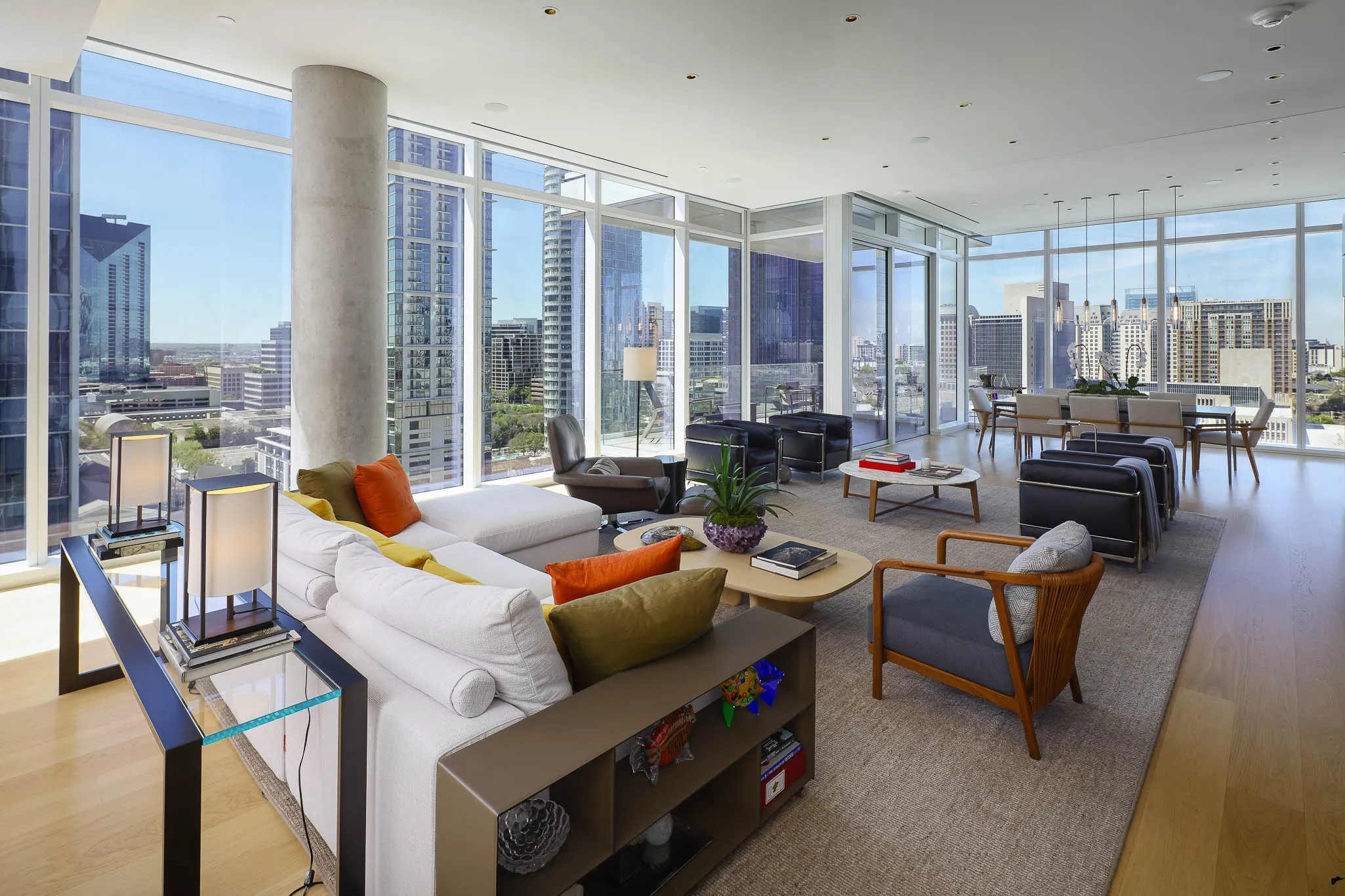 Condominium For Sale in Dallas County , 1747 Leonard Street 1102, Dallas, Texas 75201, 3 Bedrooms, 4 Bathrooms, 3 Garage spaces, 3,677 Sqft, built in 2017, Preowned, Price $4,450,000, mls#21180012, Real Estate Agent in Dallas, Homes For Sale in Dallas county, Homes For Sale in Dallas, Realtor in Dallas Texas, Real Estate Brokerage Independent Realty Texas, Luminita Cordes Realtor