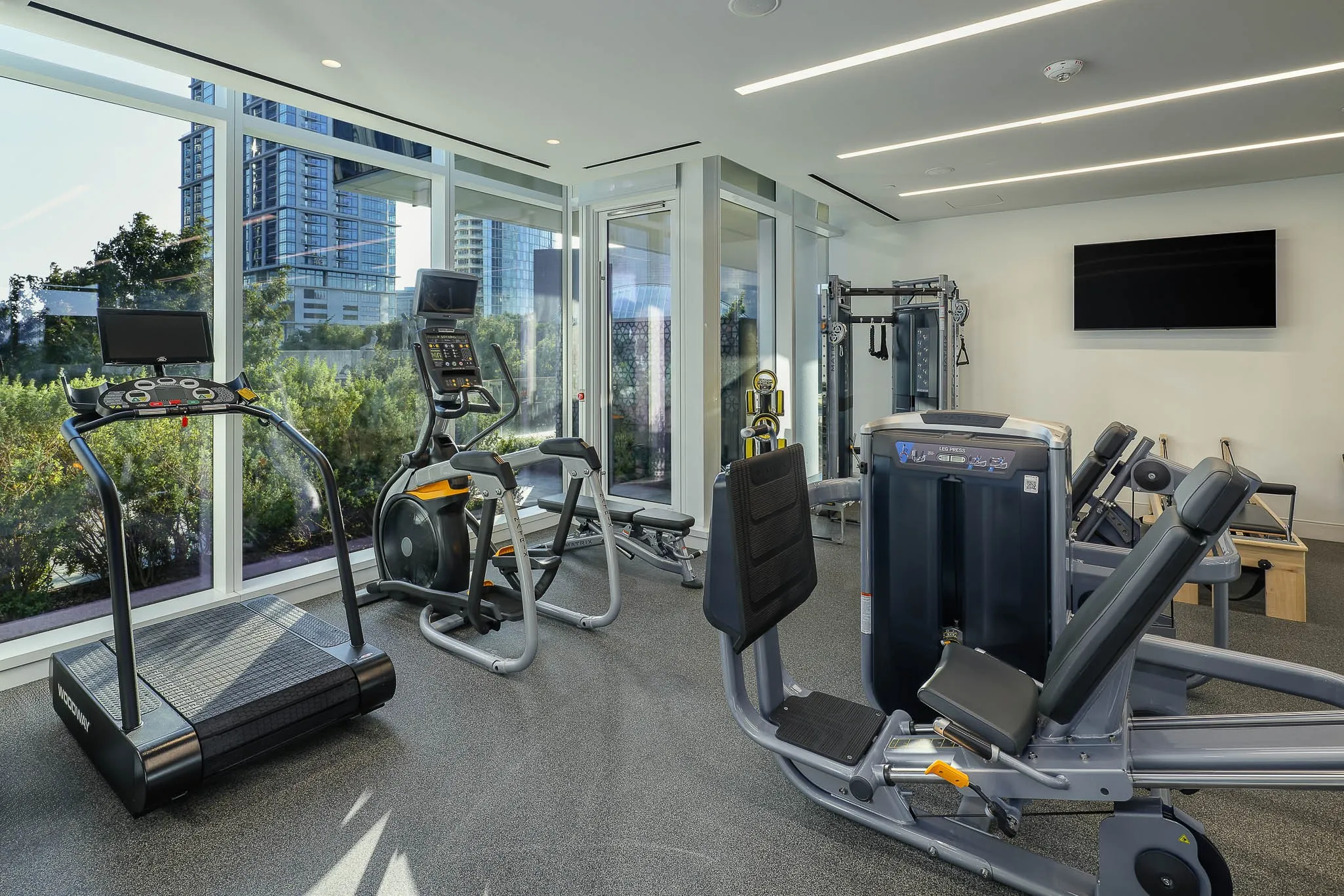 Condominium For Sale in Dallas County , 1747 Leonard Street 1102, Dallas, Texas 75201, 3 Bedrooms, 4 Bathrooms, 3 Garage spaces, 3,677 Sqft, built in 2017, Preowned, Price $4,450,000, mls#21180012, Real Estate Agent in Dallas, Homes For Sale in Dallas county, Homes For Sale in Dallas, Realtor in Dallas Texas, Real Estate Brokerage Independent Realty Texas, Luminita Cordes Realtor