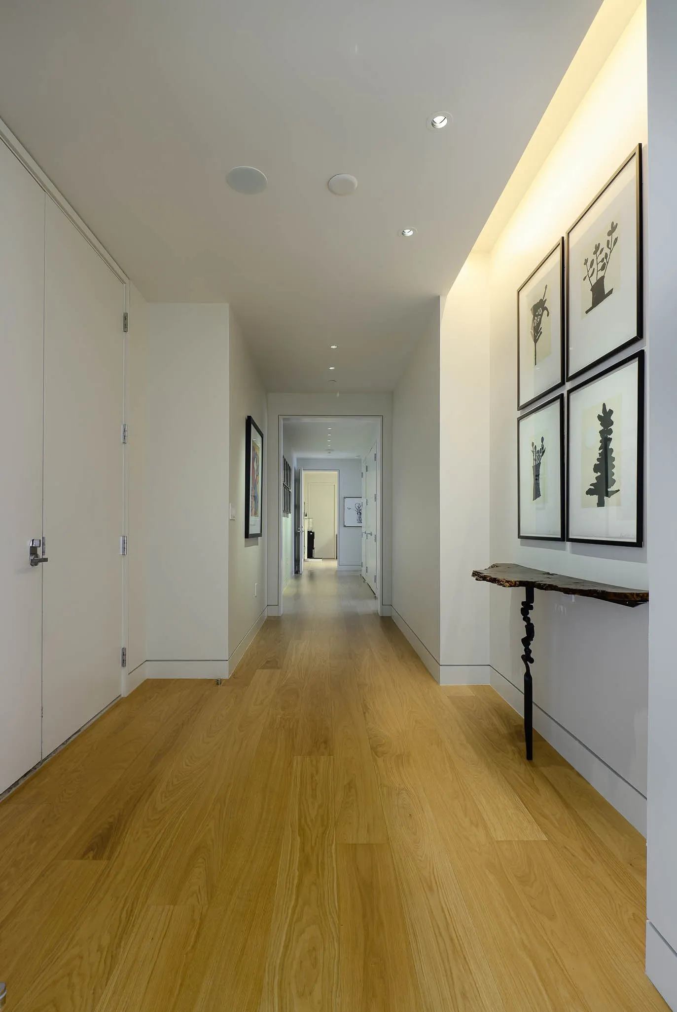 Condominium For Sale in Dallas County , 1747 Leonard Street 1102, Dallas, Texas 75201, 3 Bedrooms, 4 Bathrooms, 3 Garage spaces, 3,677 Sqft, built in 2017, Preowned, Price $4,450,000, mls#21180012, Real Estate Agent in Dallas, Homes For Sale in Dallas county, Homes For Sale in Dallas, Realtor in Dallas Texas, Real Estate Brokerage Independent Realty Texas, Luminita Cordes Realtor