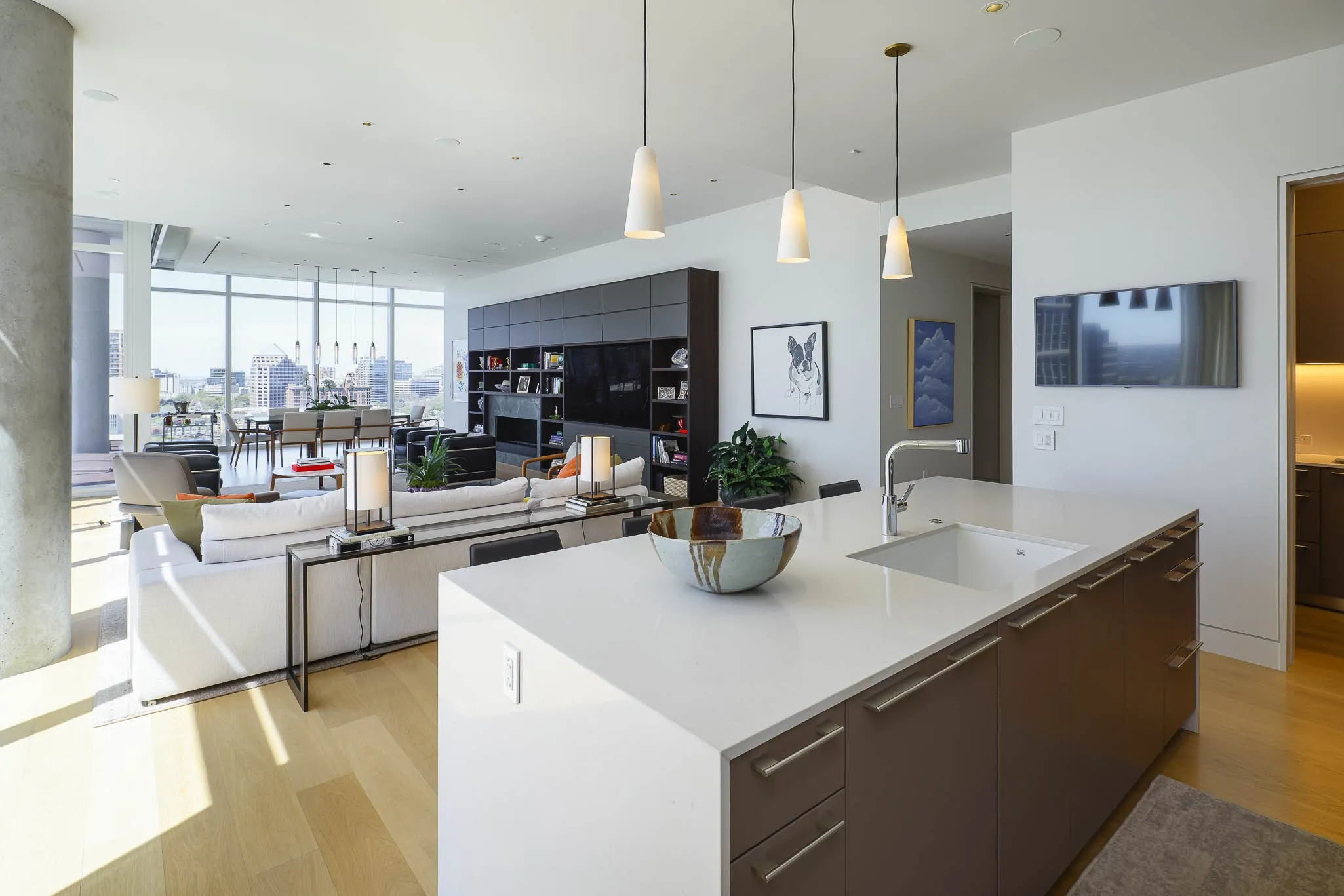 Condominium For Sale in Dallas County , 1747 Leonard Street 1102, Dallas, Texas 75201, 3 Bedrooms, 4 Bathrooms, 3 Garage spaces, 3,677 Sqft, built in 2017, Preowned, Price $4,450,000, mls#21180012, Real Estate Agent in Dallas, Homes For Sale in Dallas county, Homes For Sale in Dallas, Realtor in Dallas Texas, Real Estate Brokerage Independent Realty Texas, Luminita Cordes Realtor