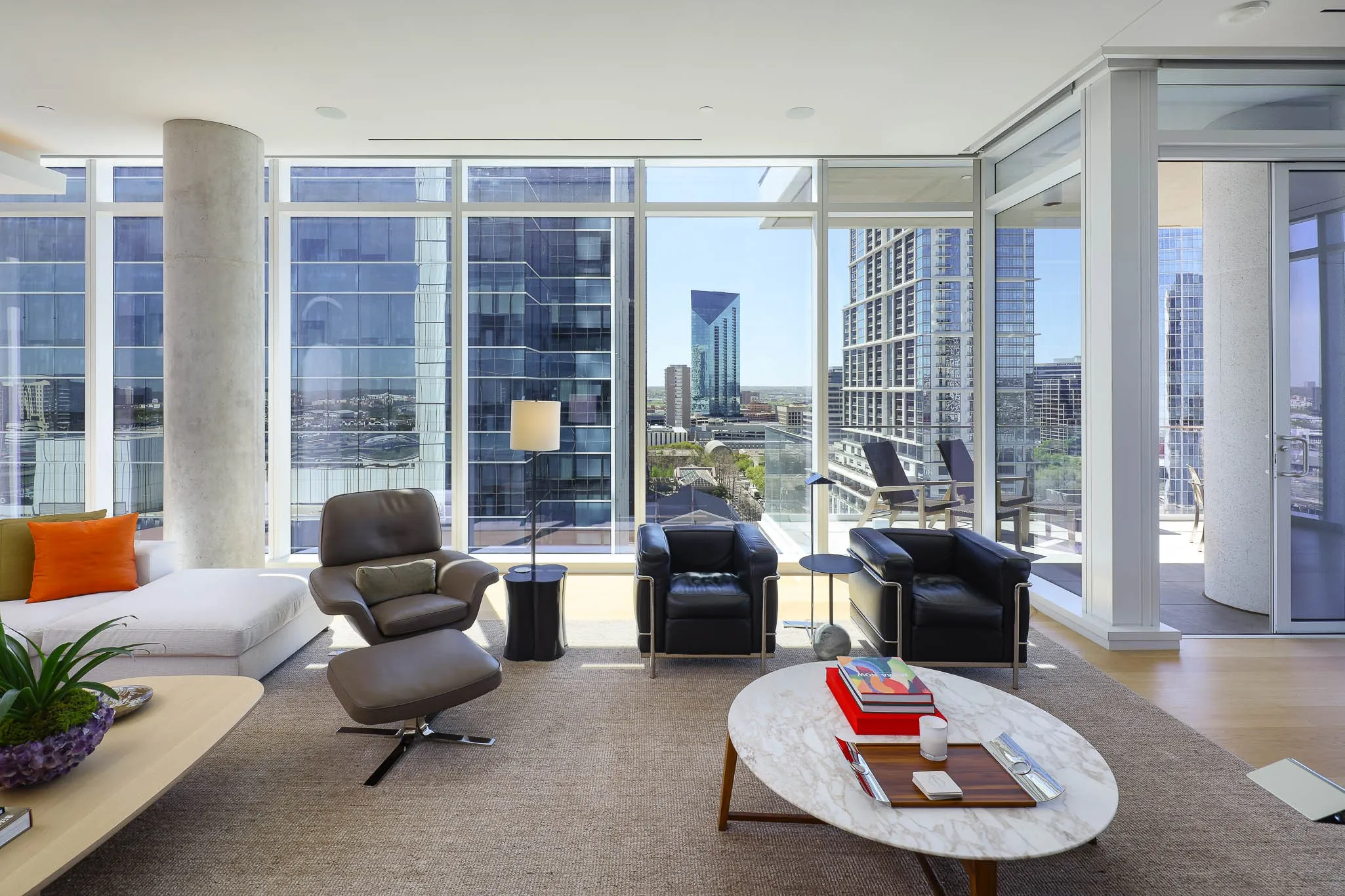 Condominium For Sale in Dallas County , 1747 Leonard Street 1102, Dallas, Texas 75201, 3 Bedrooms, 4 Bathrooms, 3 Garage spaces, 3,677 Sqft, built in 2017, Preowned, Price $4,450,000, mls#21180012, Real Estate Agent in Dallas, Homes For Sale in Dallas county, Homes For Sale in Dallas, Realtor in Dallas Texas, Real Estate Brokerage Independent Realty Texas, Luminita Cordes Realtor