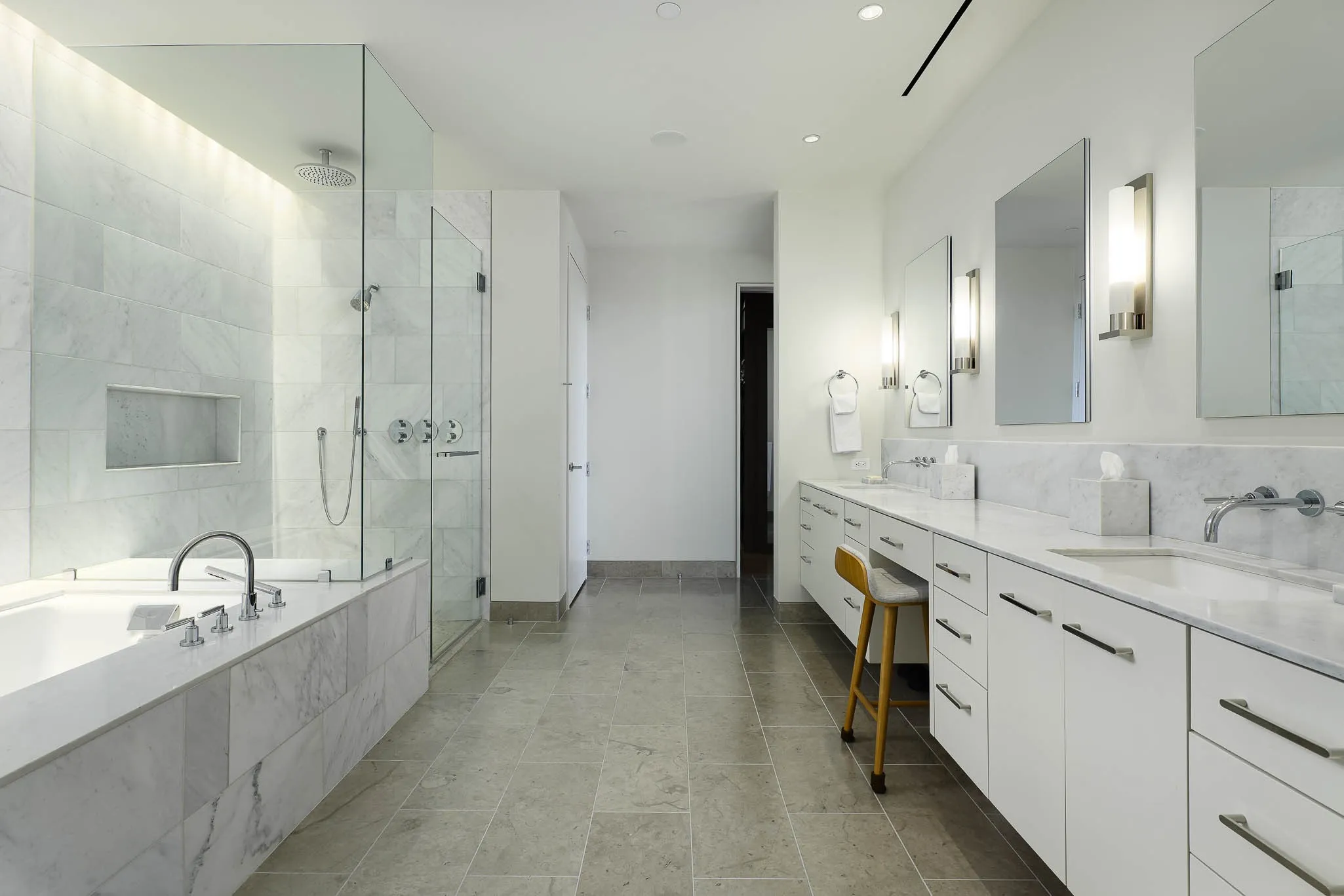 Condominium For Sale in Dallas County , 1747 Leonard Street 1102, Dallas, Texas 75201, 3 Bedrooms, 4 Bathrooms, 3 Garage spaces, 3,677 Sqft, built in 2017, Preowned, Price $4,450,000, mls#21180012, Real Estate Agent in Dallas, Homes For Sale in Dallas county, Homes For Sale in Dallas, Realtor in Dallas Texas, Real Estate Brokerage Independent Realty Texas, Luminita Cordes Realtor