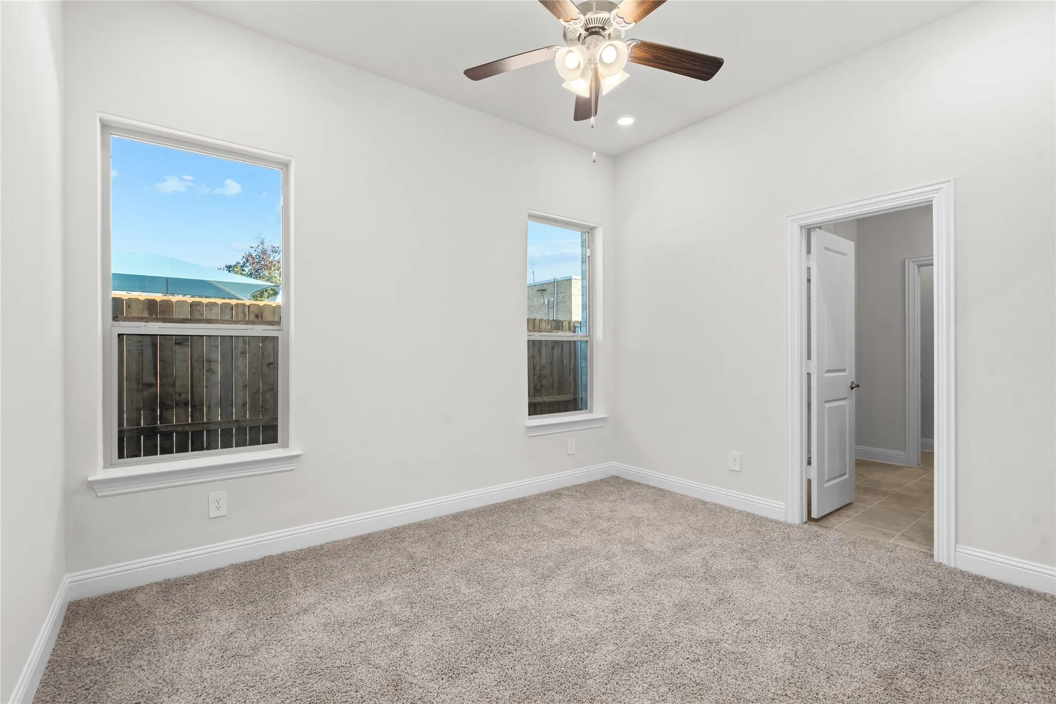 Single Family Residence For Sale in Dallas County , 725 Oakridge Trail, Richardson, Texas 75080, 4 Bedroom, 4 Bathroom, 2 Garage spaces, 2,559 Sqft, built in 2026, New Construction - Incomplete, mls#21180673, Real Estate Agent in Richardson, Homes For Sale in Dallas county, Homes For Sale in Richardson, Realtor in Richardson Texas, Real Estate Brokerage Independent Realty Texas, Luminita Cordes Realtor