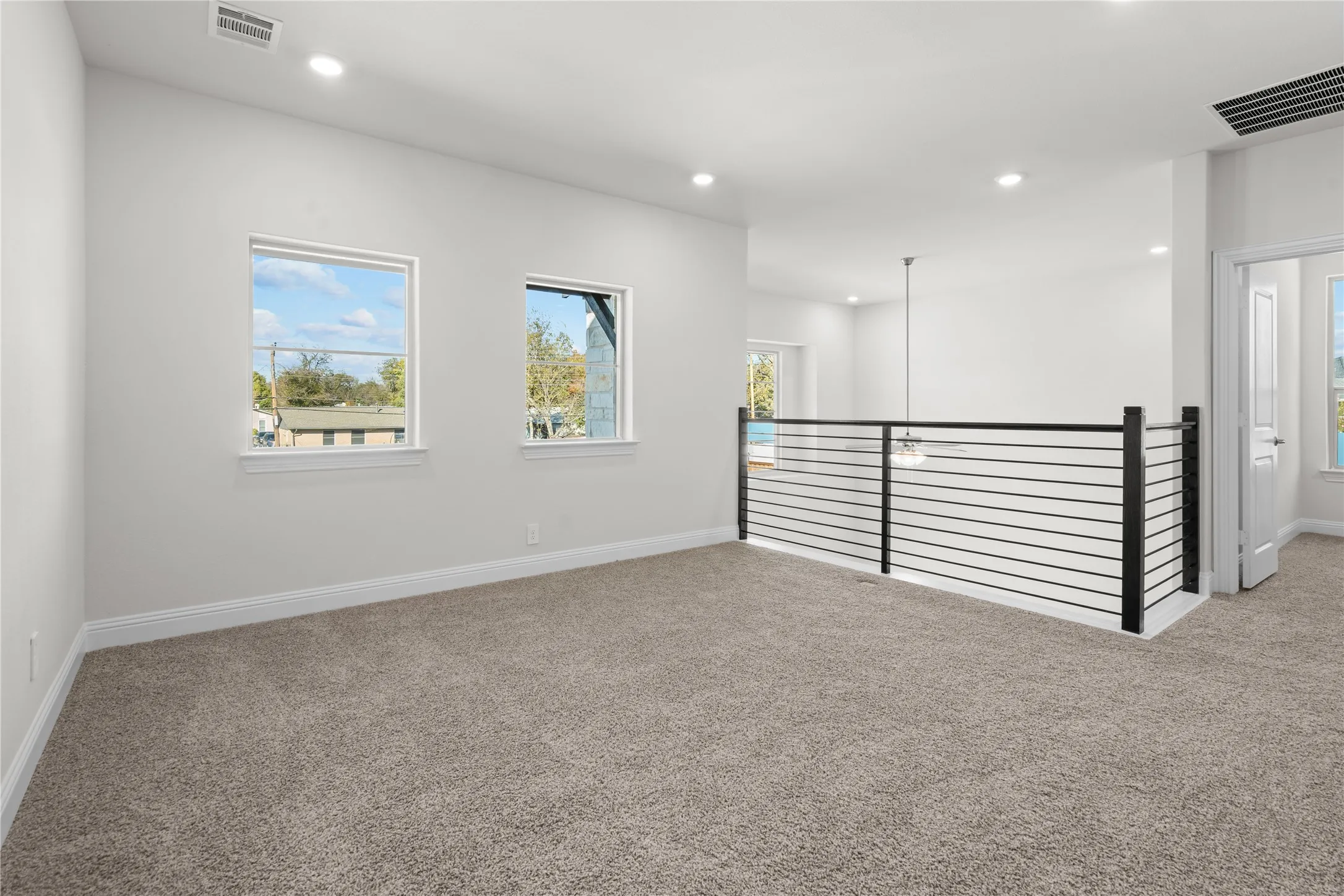 Single Family Residence For Sale in Dallas County , 725 Oakridge Trail, Richardson, Texas 75080, 4 Bedroom, 4 Bathroom, 2 Garage spaces, 2,559 Sqft, built in 2026, New Construction - Incomplete, mls#21180673, Real Estate Agent in Richardson, Homes For Sale in Dallas county, Homes For Sale in Richardson, Realtor in Richardson Texas, Real Estate Brokerage Independent Realty Texas, Luminita Cordes Realtor