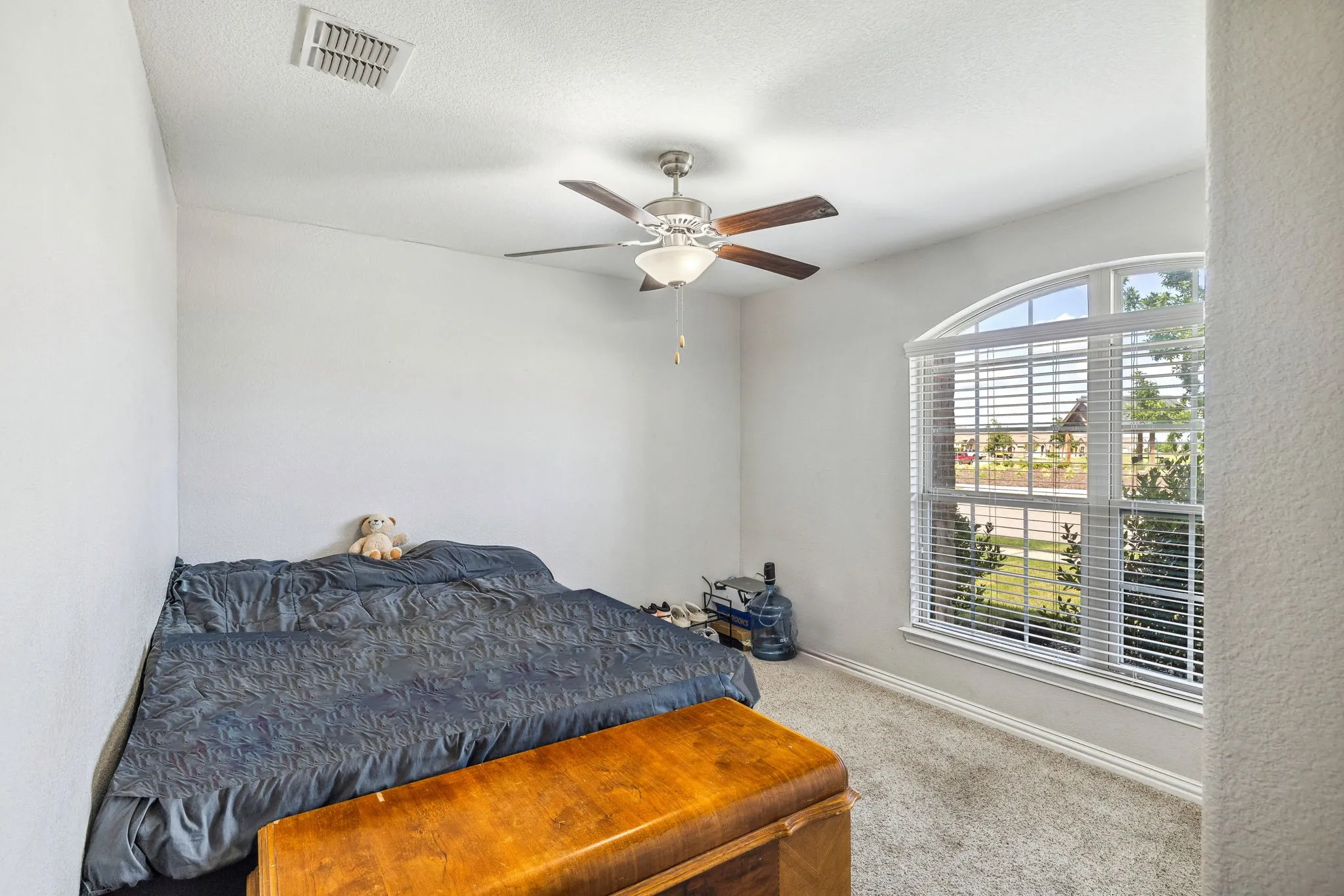 Single Family Residence For Sale in Collin County , 404 Madrone Lane, Princeton, Texas 75407, 3 Bedroom, 2 Bathroom, 2 Garage spaces, 1,598 Sqft, built in 2018, Preowned, Price $279,500, mls#21180593, Real Estate Agent in Princeton, Homes For Sale in Collin county, Homes For Sale in Princeton, Realtor in Princeton Texas, Real Estate Brokerage Independent Realty Texas, Luminita Cordes Realtor