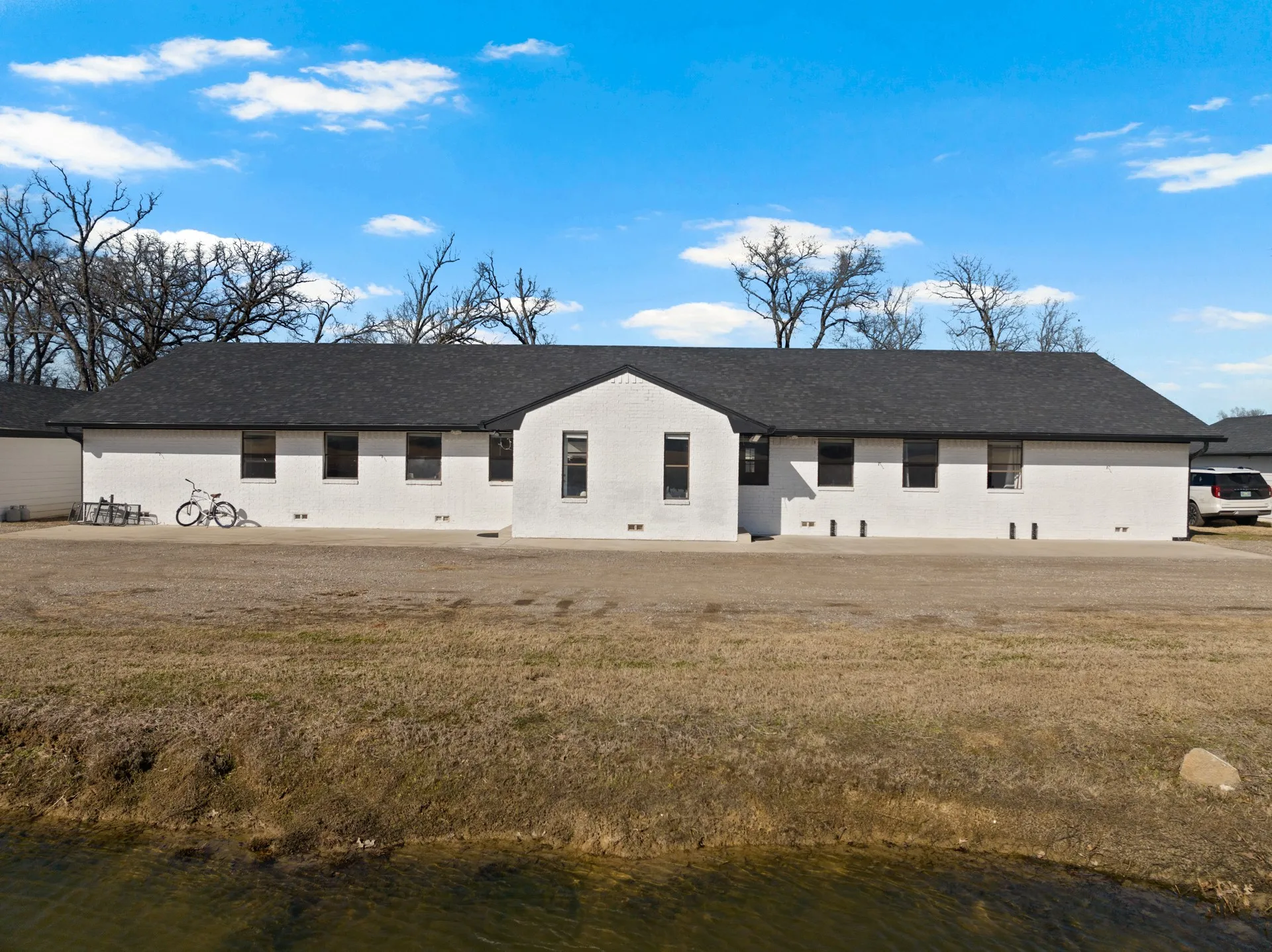 Single Family Residence For Sale in Hopkins County , 236 CR 2391 Tract 1, Pickton, Texas 75471, 6 Bedroom, 4 Bathroom, Garage spaces, 3,566 Sqft, built in 1992, mls#21180845, Real Estate Agent in Pickton, Homes For Sale in Hopkins county, Homes For Sale in Pickton, Realtor in Pickton Texas, Real Estate Brokerage Independent Realty Texas, Luminita Cordes Realtor