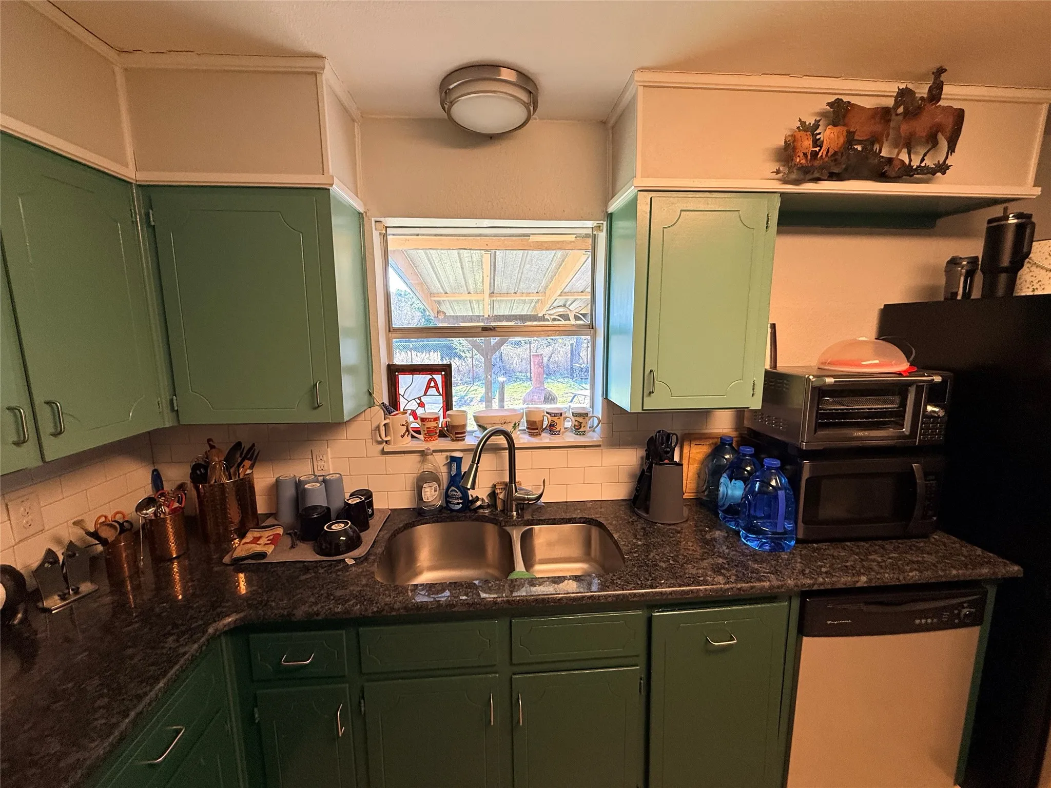 Single Family Residence For Sale in Mc Lennan County , 351 Bosque Bend Lane, China Spring, Texas 76633, 3 Bedrooms, 2 Bathrooms, 2 Garage spaces, 1,655 Sqft, built in 1976, Preowned, Price $375,000, mls#21178154, Real Estate Agent in China Spring, Homes For Sale in Mc Lennan county, Homes For Sale in China Spring, Realtor in China Spring Texas, Real Estate Brokerage Independent Realty Texas, Luminita Cordes Realtor