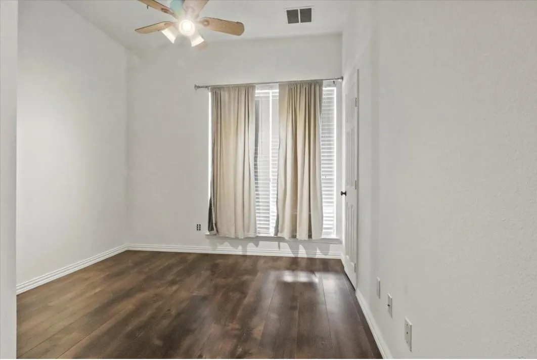 Single Family Residence For Sale in Kaufman County , 2170 County Road 269, Crandall, Texas 75114, 3 Bedroom, 2 Bathroom, Garage spaces, 1,702 Sqft, built in 2005, Preowned, mls#21181015, Real Estate Agent in Crandall, Homes For Sale in Kaufman county, Homes For Sale in Crandall, Realtor in Crandall Texas, Real Estate Brokerage Independent Realty Texas, Luminita Cordes Realtor