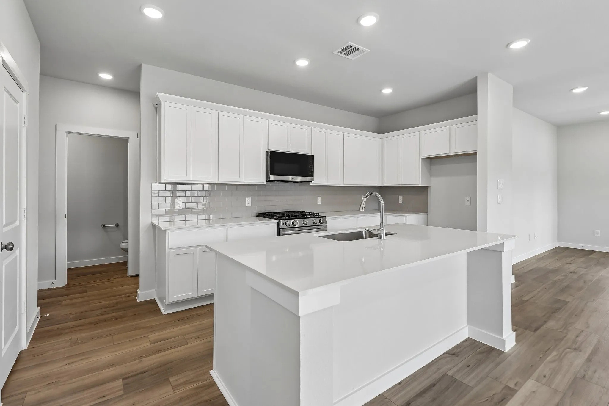 Single Family Residence For Sale in Rockwall County , 617 Teardrop Court, Royse City, Texas 75189, 4 Bedroom, 3 Bathroom, 2 Garage spaces, 2,260 Sqft, built in 2026, New Construction - Incomplete, mls#21181069, Real Estate Agent in Royse City, Homes For Sale in Rockwall county, Homes For Sale in Royse City, Realtor in Royse City Texas, Real Estate Brokerage Independent Realty Texas, Luminita Cordes Realtor