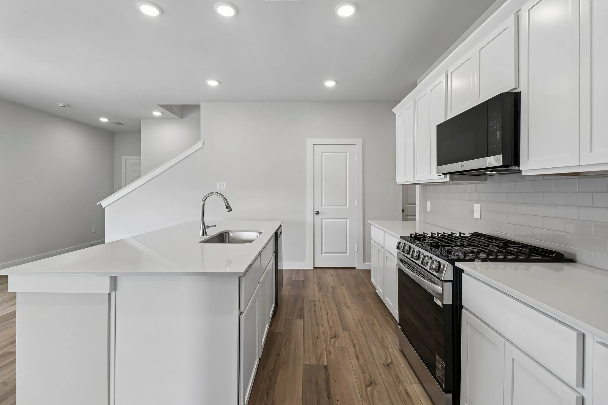 Single Family Residence For Sale in Rockwall County , 617 Teardrop Court, Royse City, Texas 75189, 4 Bedroom, 3 Bathroom, 2 Garage spaces, 2,260 Sqft, built in 2026, New Construction - Incomplete, mls#21181069, Real Estate Agent in Royse City, Homes For Sale in Rockwall county, Homes For Sale in Royse City, Realtor in Royse City Texas, Real Estate Brokerage Independent Realty Texas, Luminita Cordes Realtor