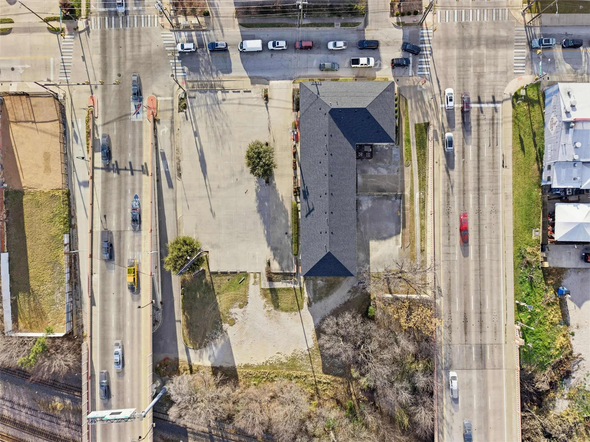 Office For Sale in Tarrant County , 1301 E Weatherford Street, Fort Worth, Texas 76102, 0, 0, Garage spaces, 0 Sqft, built in 1965, Preowned, Price $2,900,000, mls#21155332, Real Estate Agent in Fort Worth, Homes For Sale in Tarrant county, Homes For Sale in Fort Worth, Realtor in Fort Worth Texas, Real Estate Brokerage Independent Realty Texas, Luminita Cordes Realtor