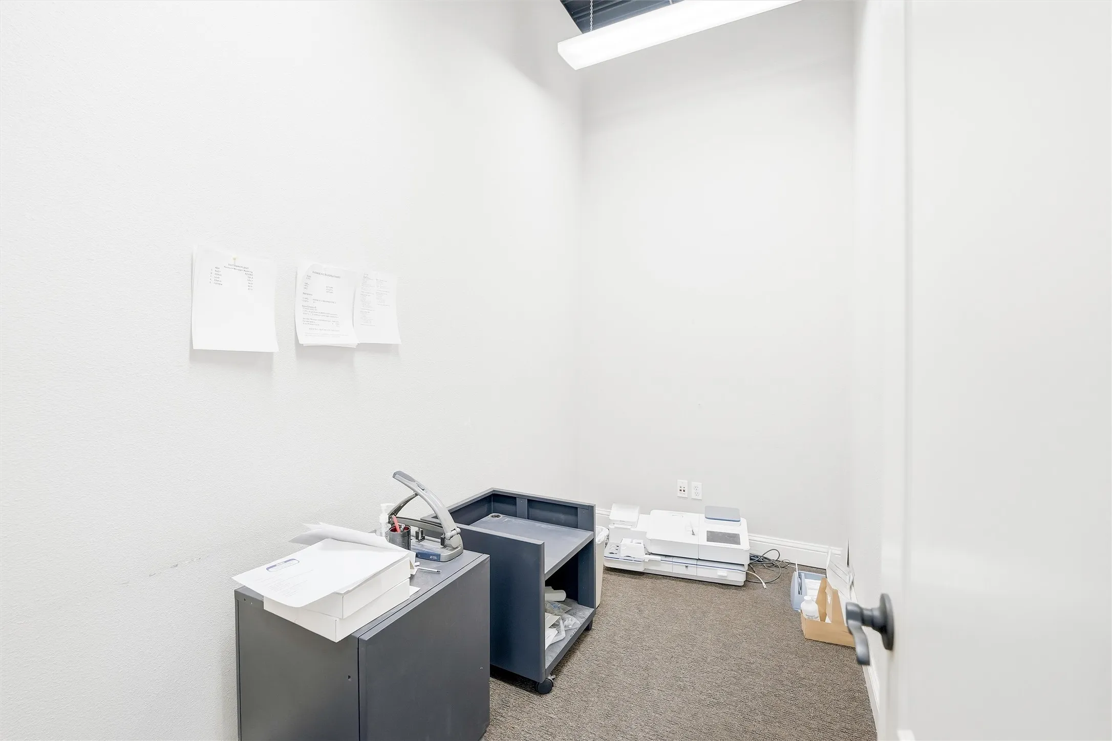 Office For Sale in Tarrant County , 1301 E Weatherford Street, Fort Worth, Texas 76102, 0, 0, Garage spaces, 0 Sqft, built in 1965, Preowned, Price $2,900,000, mls#21155332, Real Estate Agent in Fort Worth, Homes For Sale in Tarrant county, Homes For Sale in Fort Worth, Realtor in Fort Worth Texas, Real Estate Brokerage Independent Realty Texas, Luminita Cordes Realtor
