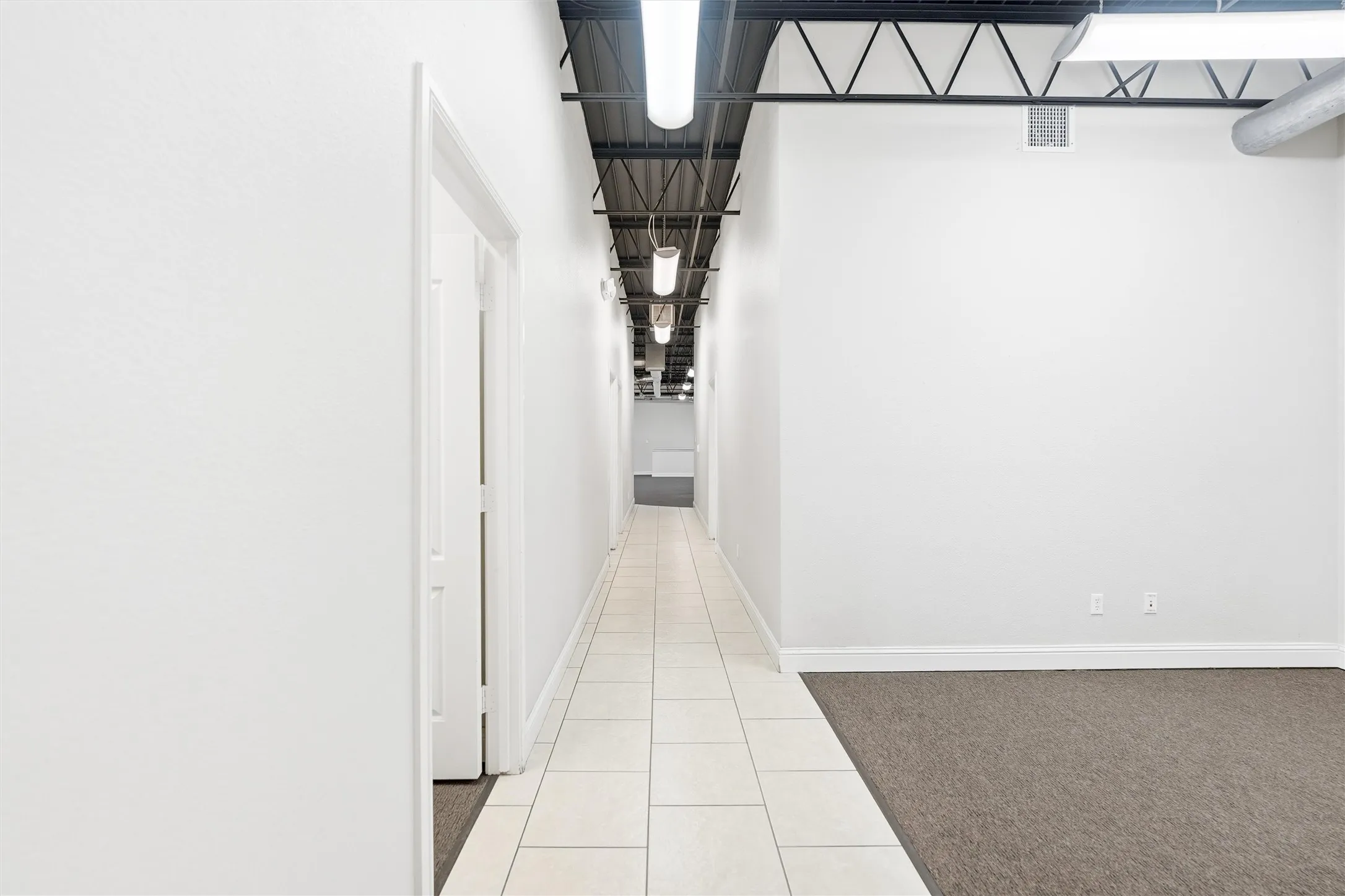 Office For Sale in Tarrant County , 1301 E Weatherford Street, Fort Worth, Texas 76102, 0, 0, Garage spaces, 0 Sqft, built in 1965, Preowned, Price $2,900,000, mls#21155332, Real Estate Agent in Fort Worth, Homes For Sale in Tarrant county, Homes For Sale in Fort Worth, Realtor in Fort Worth Texas, Real Estate Brokerage Independent Realty Texas, Luminita Cordes Realtor