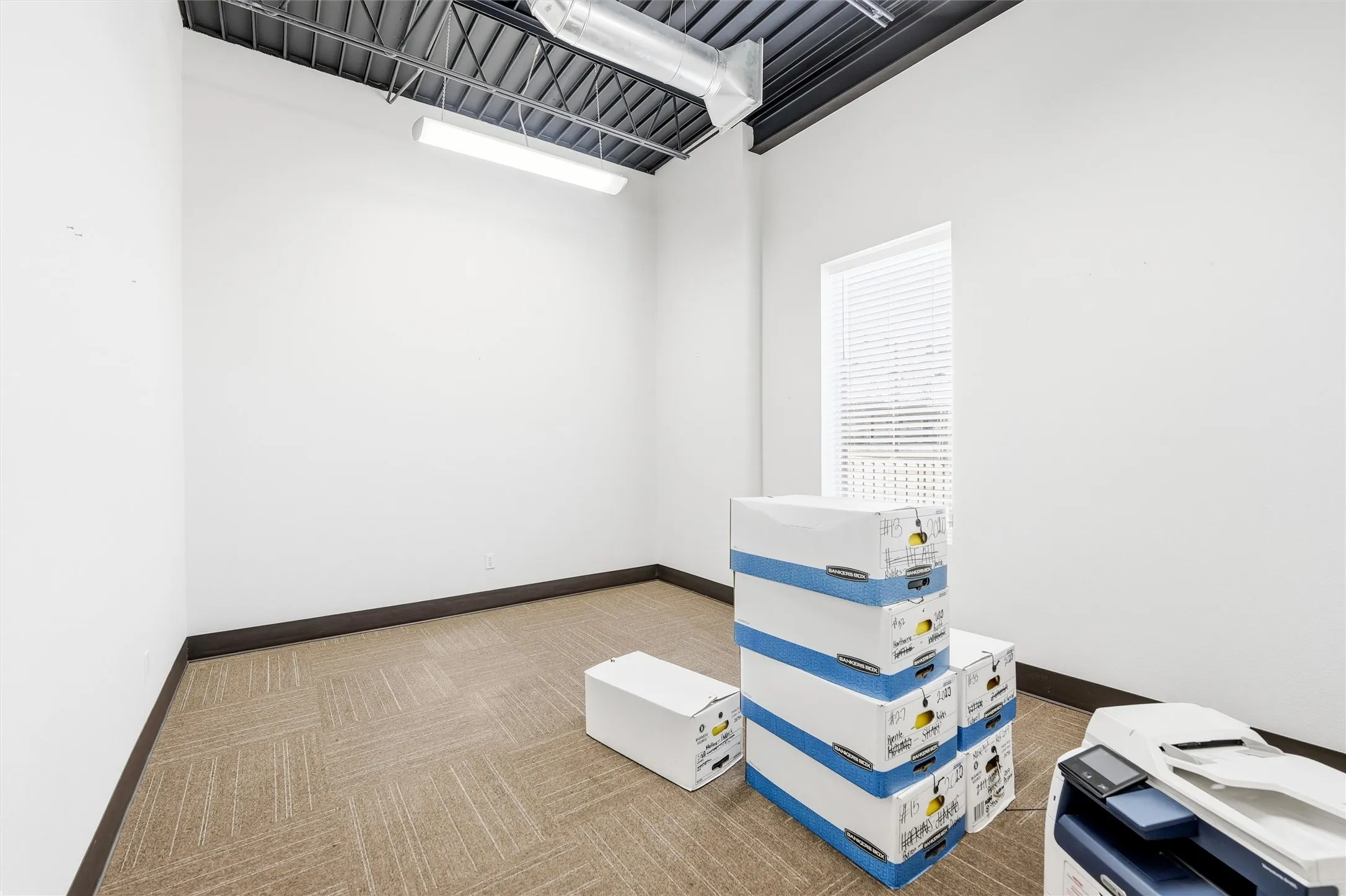 Office For Sale in Tarrant County , 1301 E Weatherford Street, Fort Worth, Texas 76102, 0, 0, Garage spaces, 0 Sqft, built in 1965, Preowned, Price $2,900,000, mls#21155332, Real Estate Agent in Fort Worth, Homes For Sale in Tarrant county, Homes For Sale in Fort Worth, Realtor in Fort Worth Texas, Real Estate Brokerage Independent Realty Texas, Luminita Cordes Realtor