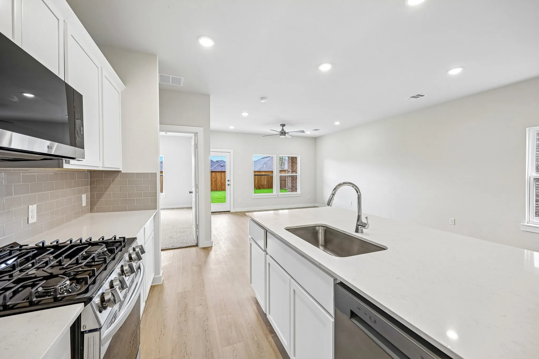 Single Family Residence For Sale in Kaufman County , 720 Ashley Gardens Drive, Forney, Texas 75126, 4 Bedroom, 3 Bathroom, 2 Garage spaces, 2,003 Sqft, built in 2026, New Construction - Incomplete, mls#21181073, Real Estate Agent in Forney, Homes For Sale in Kaufman county, Homes For Sale in Forney, Realtor in Forney Texas, Real Estate Brokerage Independent Realty Texas, Luminita Cordes Realtor