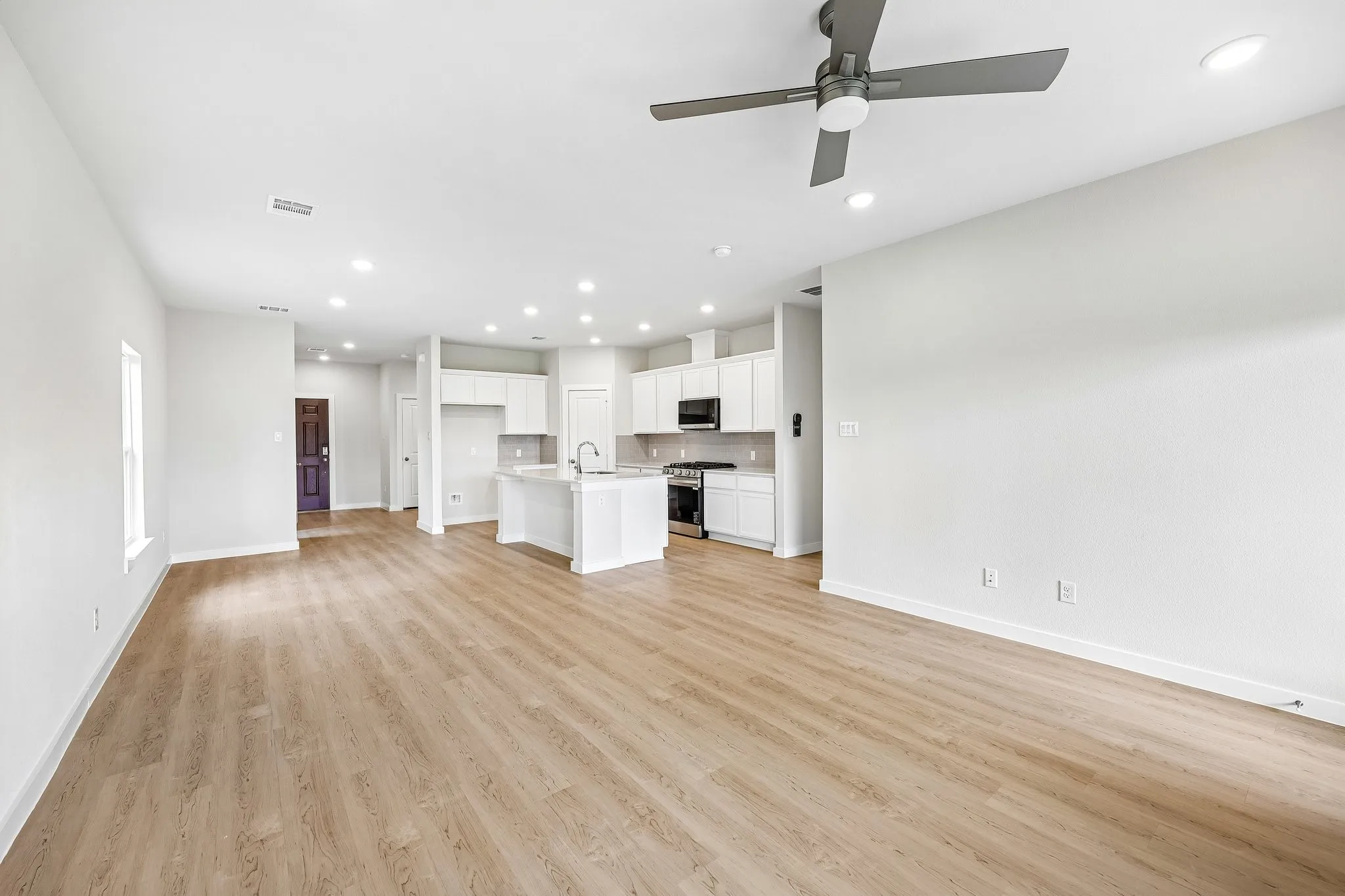 Single Family Residence For Sale in Kaufman County , 720 Ashley Gardens Drive, Forney, Texas 75126, 4 Bedroom, 3 Bathroom, 2 Garage spaces, 2,003 Sqft, built in 2026, New Construction - Incomplete, mls#21181073, Real Estate Agent in Forney, Homes For Sale in Kaufman county, Homes For Sale in Forney, Realtor in Forney Texas, Real Estate Brokerage Independent Realty Texas, Luminita Cordes Realtor