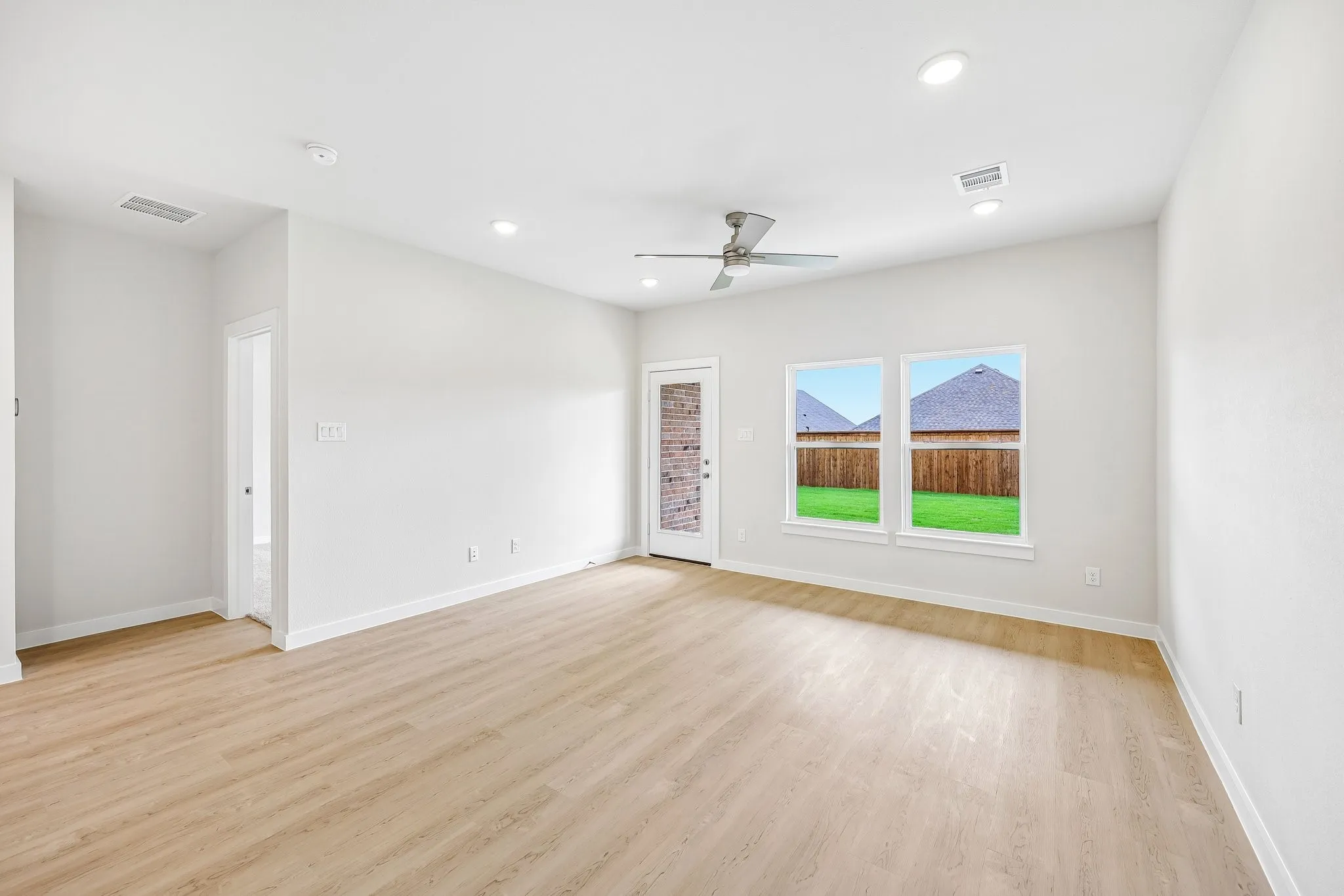 Single Family Residence For Sale in Kaufman County , 720 Ashley Gardens Drive, Forney, Texas 75126, 4 Bedroom, 3 Bathroom, 2 Garage spaces, 2,003 Sqft, built in 2026, New Construction - Incomplete, mls#21181073, Real Estate Agent in Forney, Homes For Sale in Kaufman county, Homes For Sale in Forney, Realtor in Forney Texas, Real Estate Brokerage Independent Realty Texas, Luminita Cordes Realtor