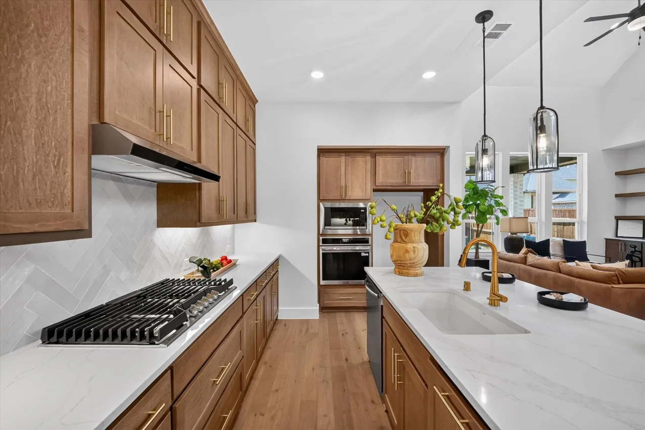 Single Family Residence For Sale in Denton County , 4437 Silver Spur Court, Aubrey, Texas 76227, 4 Bedroom, 5 Bathroom, 2 Garage spaces, 3,232 Sqft, built in 2026, New Construction - Incomplete, mls#21180100, Real Estate Agent in Aubrey, Homes For Sale in Denton county, Homes For Sale in Aubrey, Realtor in Aubrey Texas, Real Estate Brokerage Independent Realty Texas, Luminita Cordes Realtor