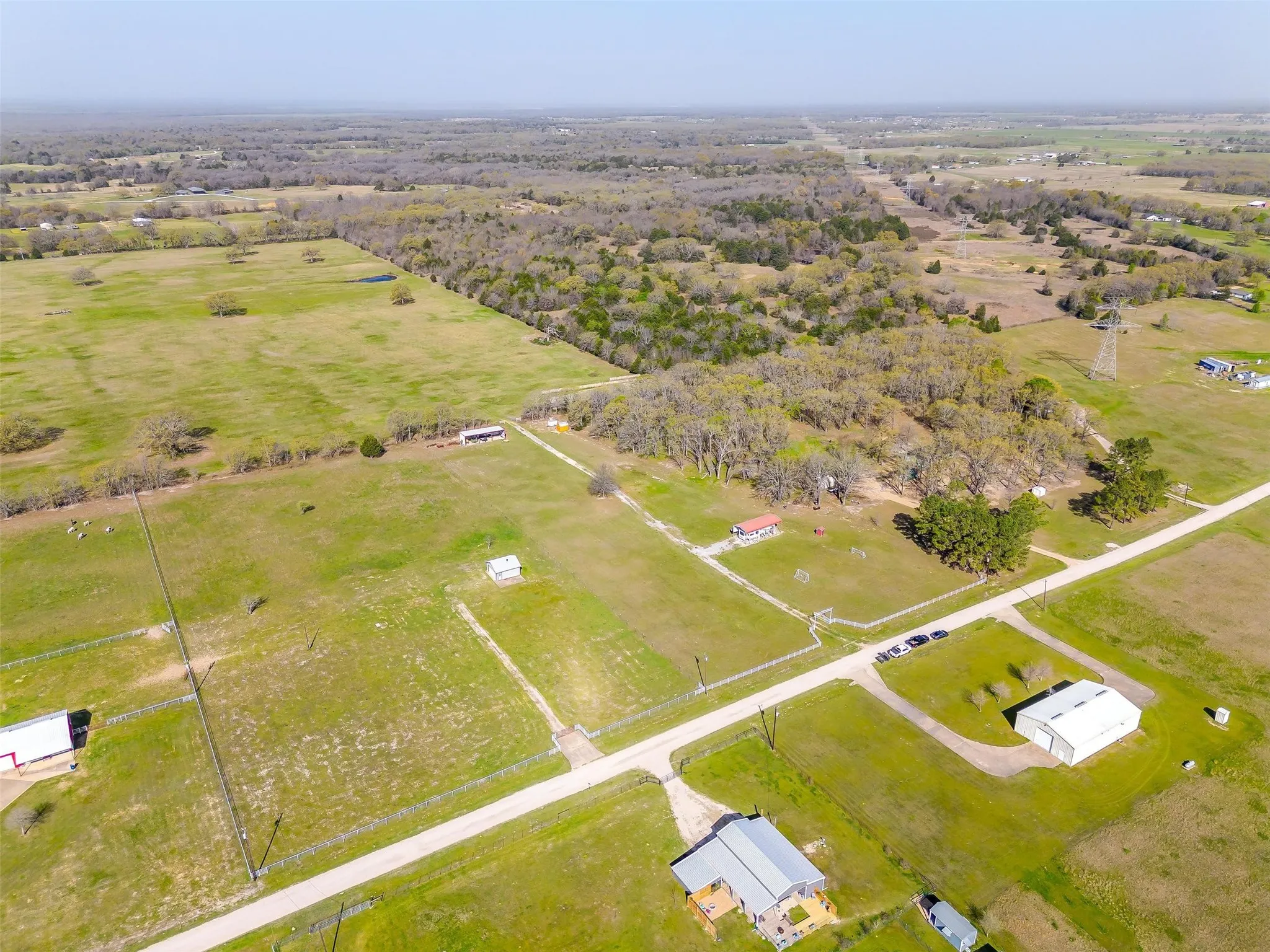 Unimproved Land For Sale in Henderson County , 11833 Southview Drive, Kemp, Texas 75143, 0, 0, Garage spaces, 0 Sqft, built in 2016, Price $999,999, mls#21181184, Real Estate Agent in Kemp, Homes For Sale in Henderson county, Homes For Sale in Kemp, Realtor in Kemp Texas, Real Estate Brokerage Independent Realty Texas, Luminita Cordes Realtor