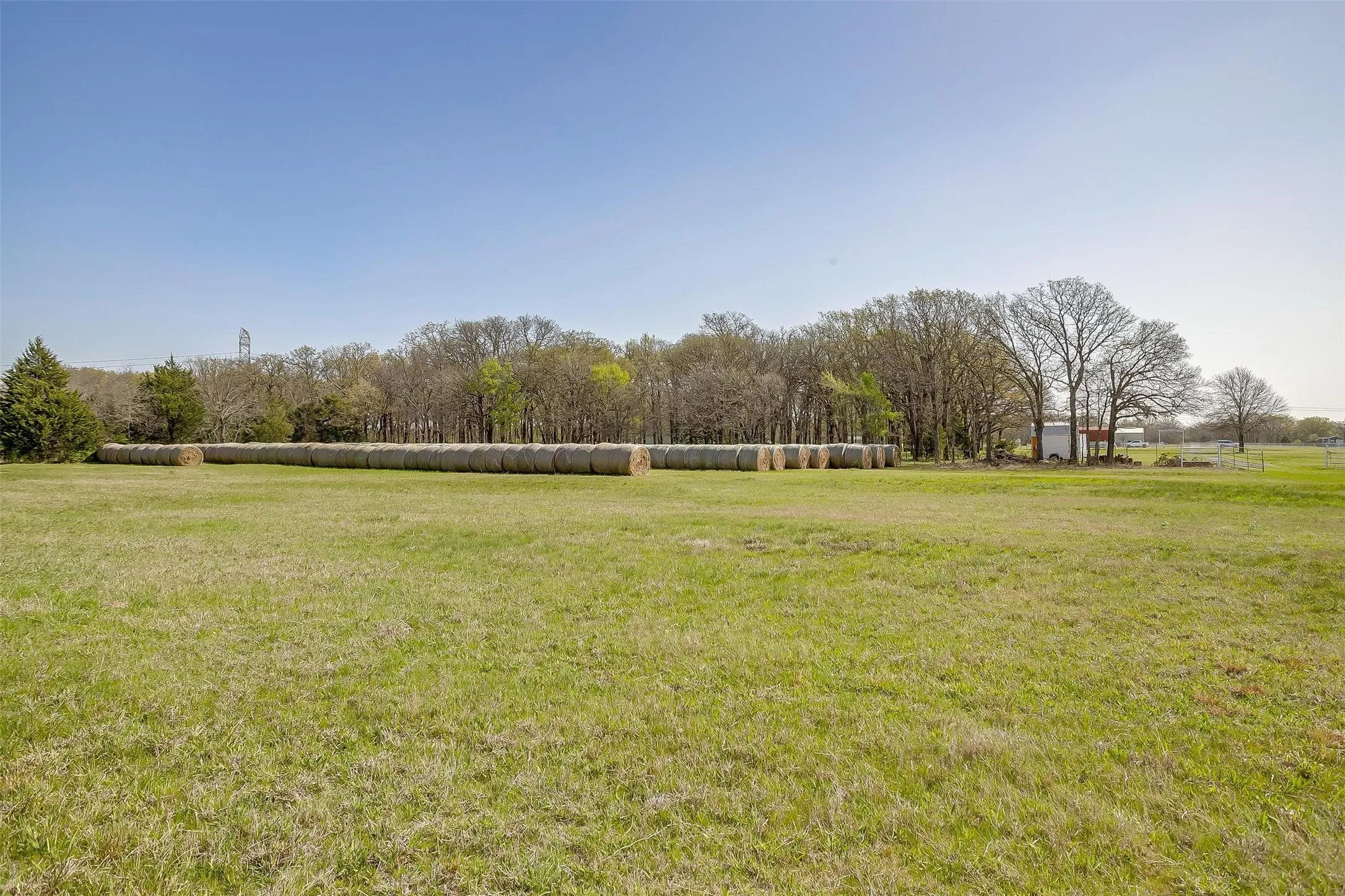 Unimproved Land For Sale in Henderson County , 11833 Southview Drive, Kemp, Texas 75143, 0, 0, Garage spaces, 0 Sqft, built in 2016, Price $999,999, mls#21181184, Real Estate Agent in Kemp, Homes For Sale in Henderson county, Homes For Sale in Kemp, Realtor in Kemp Texas, Real Estate Brokerage Independent Realty Texas, Luminita Cordes Realtor