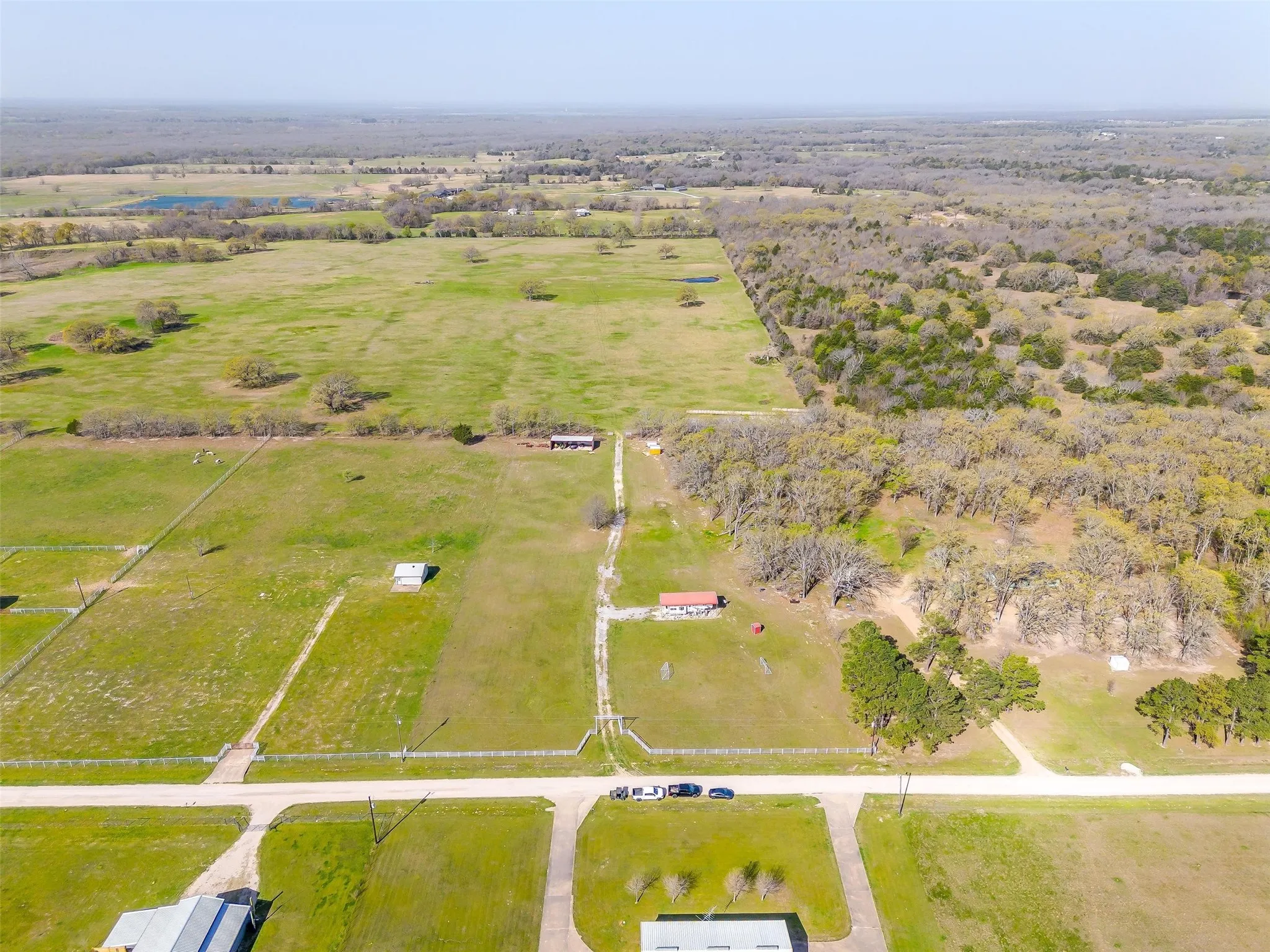 Unimproved Land For Sale in Henderson County , 11833 Southview Drive, Kemp, Texas 75143, 0, 0, Garage spaces, 0 Sqft, built in 2016, Price $999,999, mls#21181184, Real Estate Agent in Kemp, Homes For Sale in Henderson county, Homes For Sale in Kemp, Realtor in Kemp Texas, Real Estate Brokerage Independent Realty Texas, Luminita Cordes Realtor