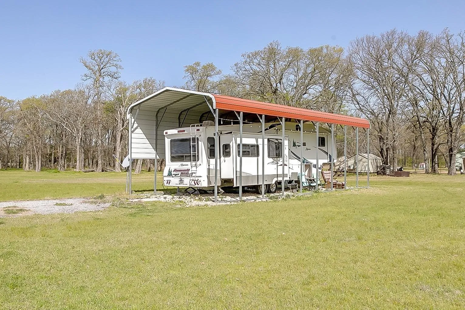 Unimproved Land For Sale in Henderson County , 11833 Southview Drive, Kemp, Texas 75143, 0, 0, Garage spaces, 0 Sqft, built in 2016, Price $999,999, mls#21181184, Real Estate Agent in Kemp, Homes For Sale in Henderson county, Homes For Sale in Kemp, Realtor in Kemp Texas, Real Estate Brokerage Independent Realty Texas, Luminita Cordes Realtor