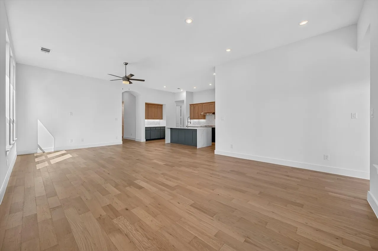 Single Family Residence For Sale in Denton County , 9809 Oak Glade Drive, Denton, Texas 76207, 4 Bedroom, 3 Bathroom, 2 Garage spaces, 2,460 Sqft, built in 2026, New Construction - Incomplete, mls#21180517, Real Estate Agent in Denton, Homes For Sale in Denton county, Homes For Sale in Denton, Realtor in Denton Texas, Real Estate Brokerage Independent Realty Texas, Luminita Cordes Realtor