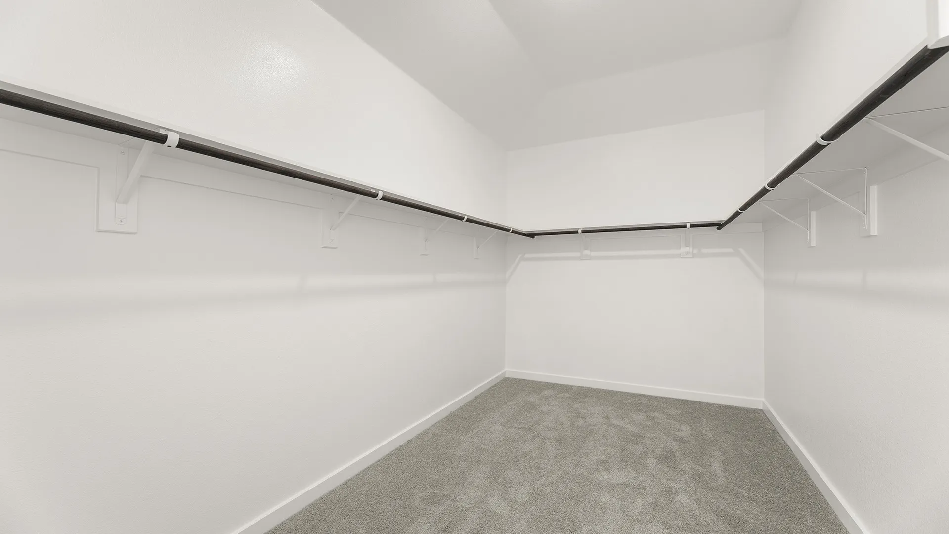 24. 769 Grand Dale - Closet